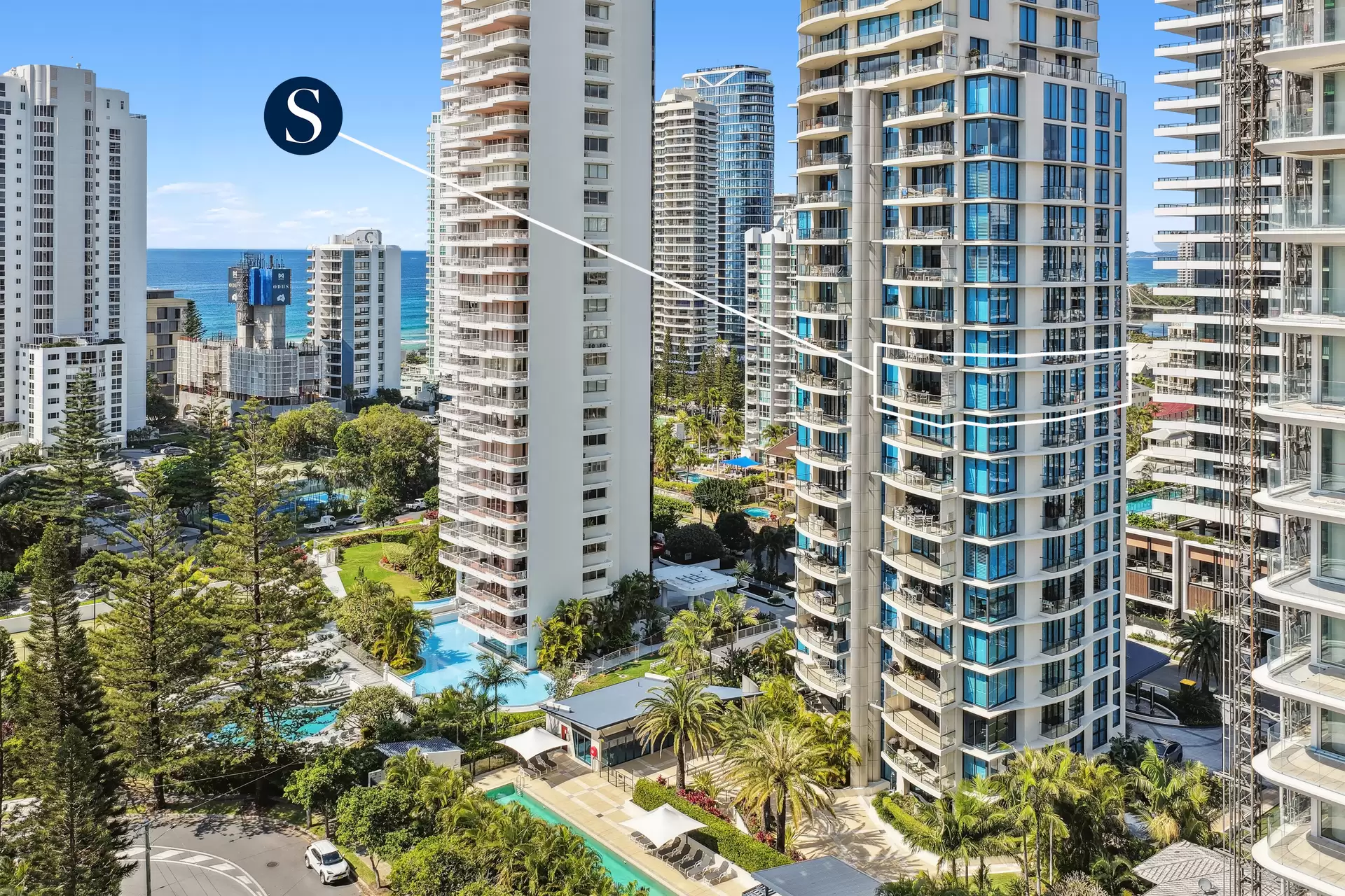 20/11 Peak Avenue, Main Beach Sold by Queensland Sotheby's International Realty - image 1