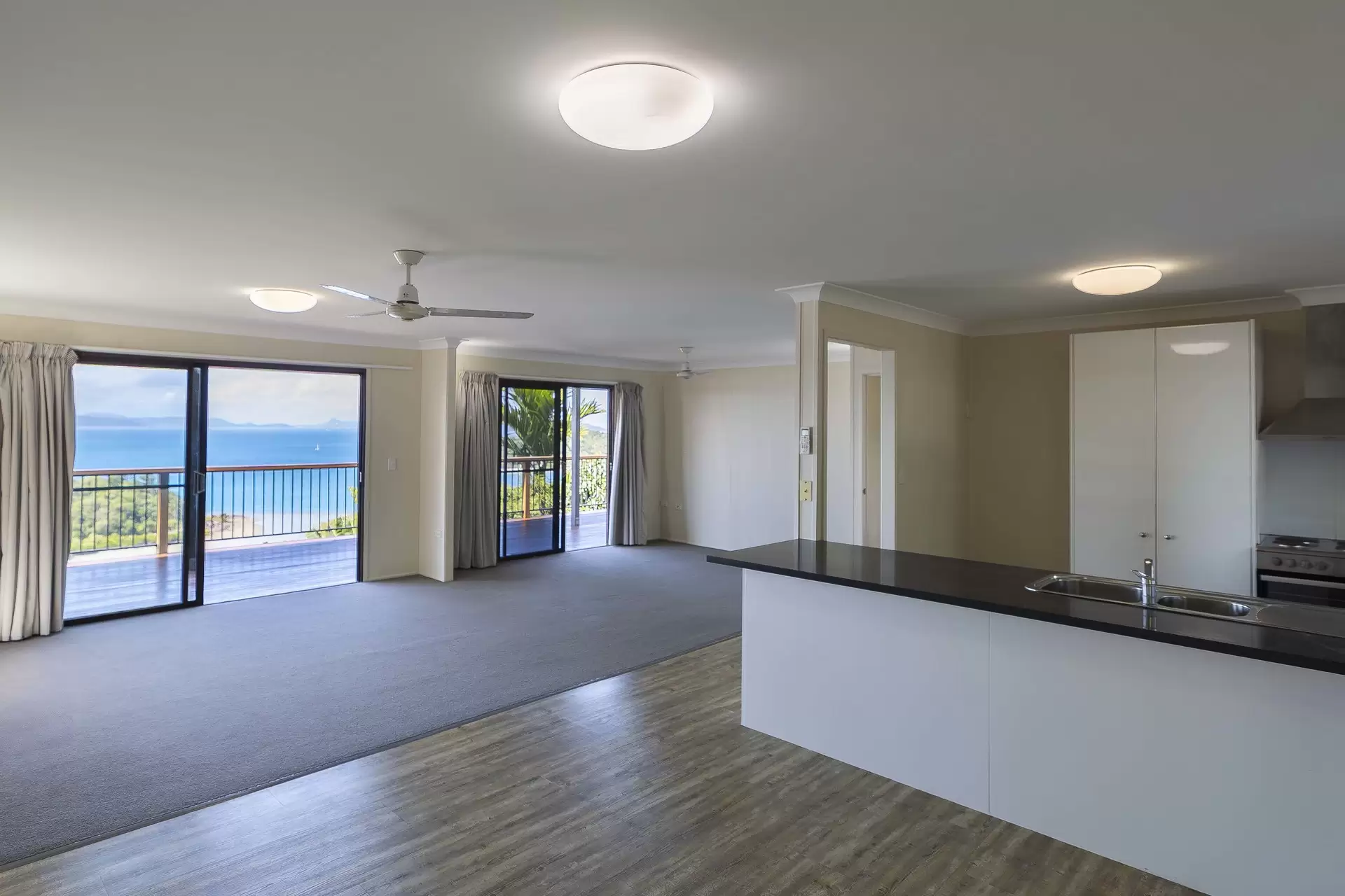 4 Neerim Crescent, Shute Harbour Sold by Queensland Sotheby's International Realty - image 1