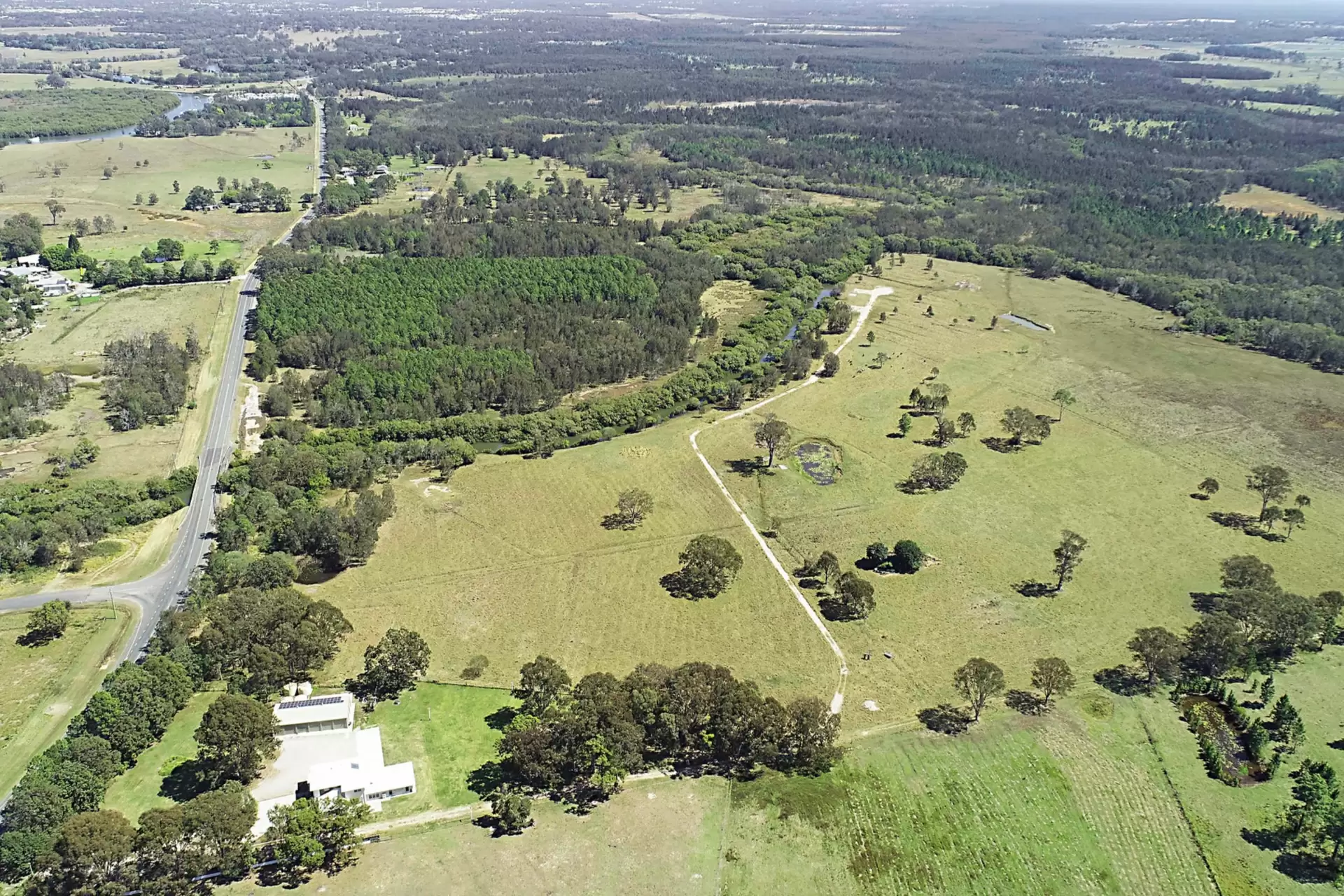 632 Beachmere Road, Beachmere Sold by Queensland Sotheby's International Realty - image 1