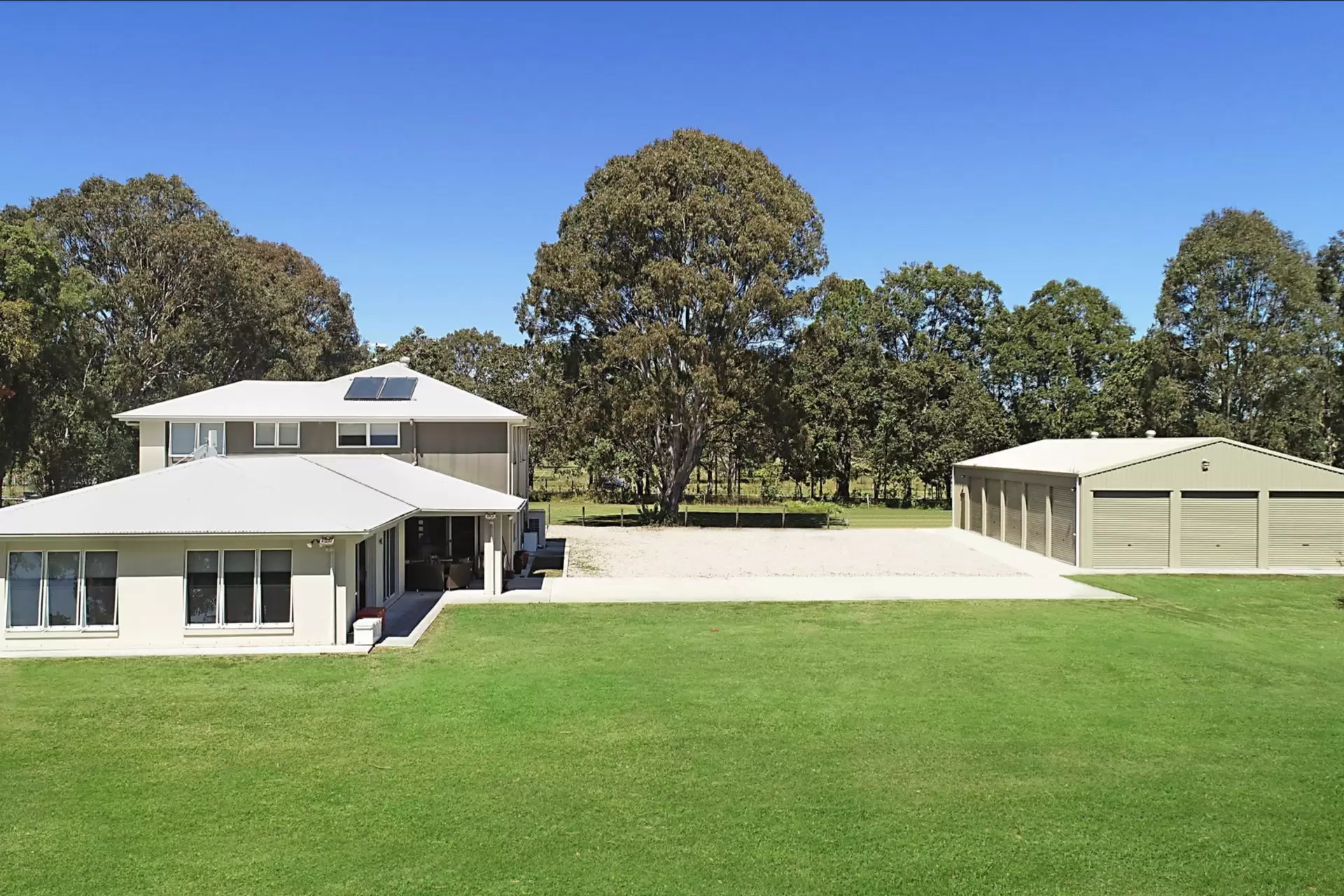 632 Beachmere Road, Beachmere Sold by  - image 1