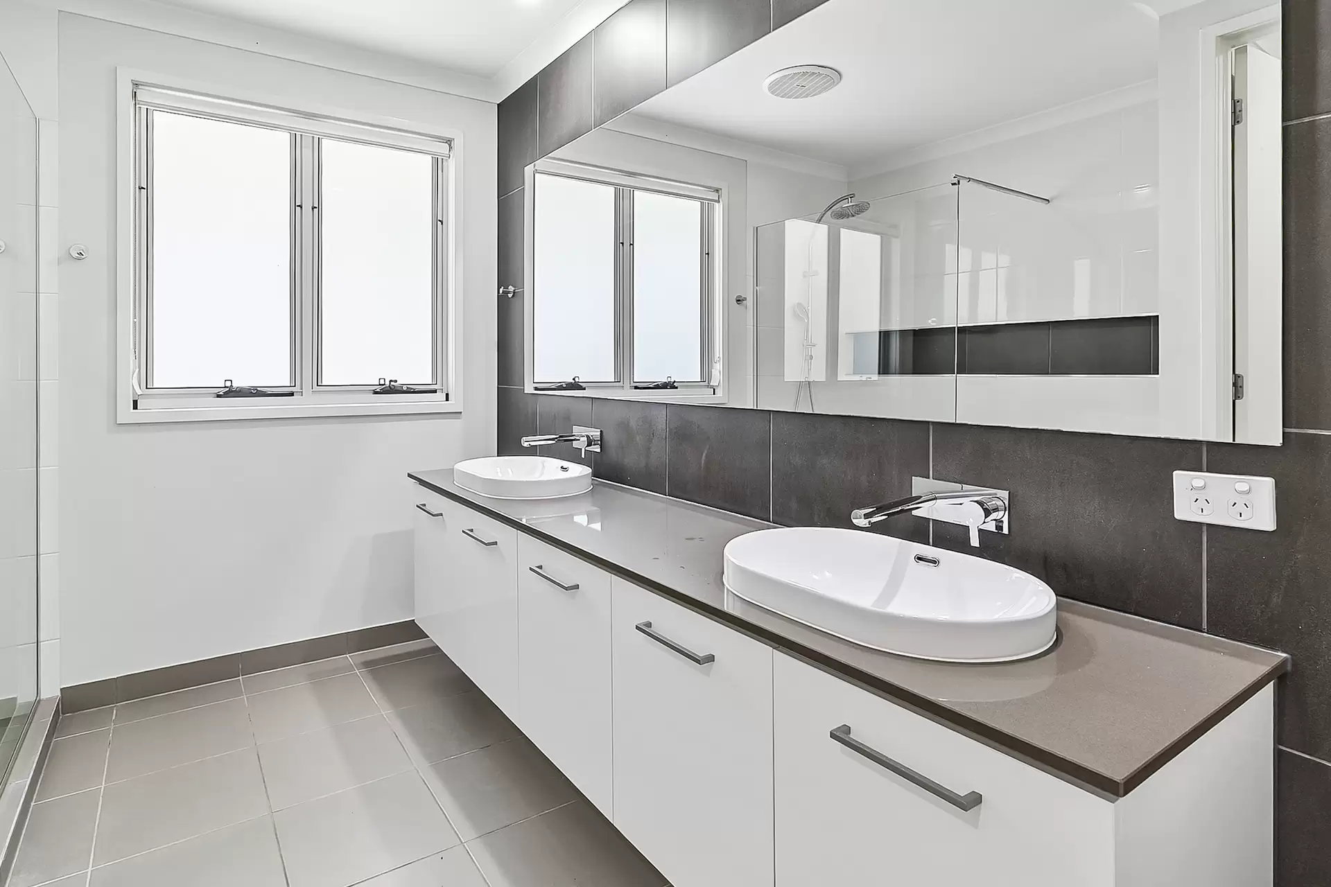 632 Beachmere Road, Beachmere Sold by Queensland Sotheby's International Realty - image 1