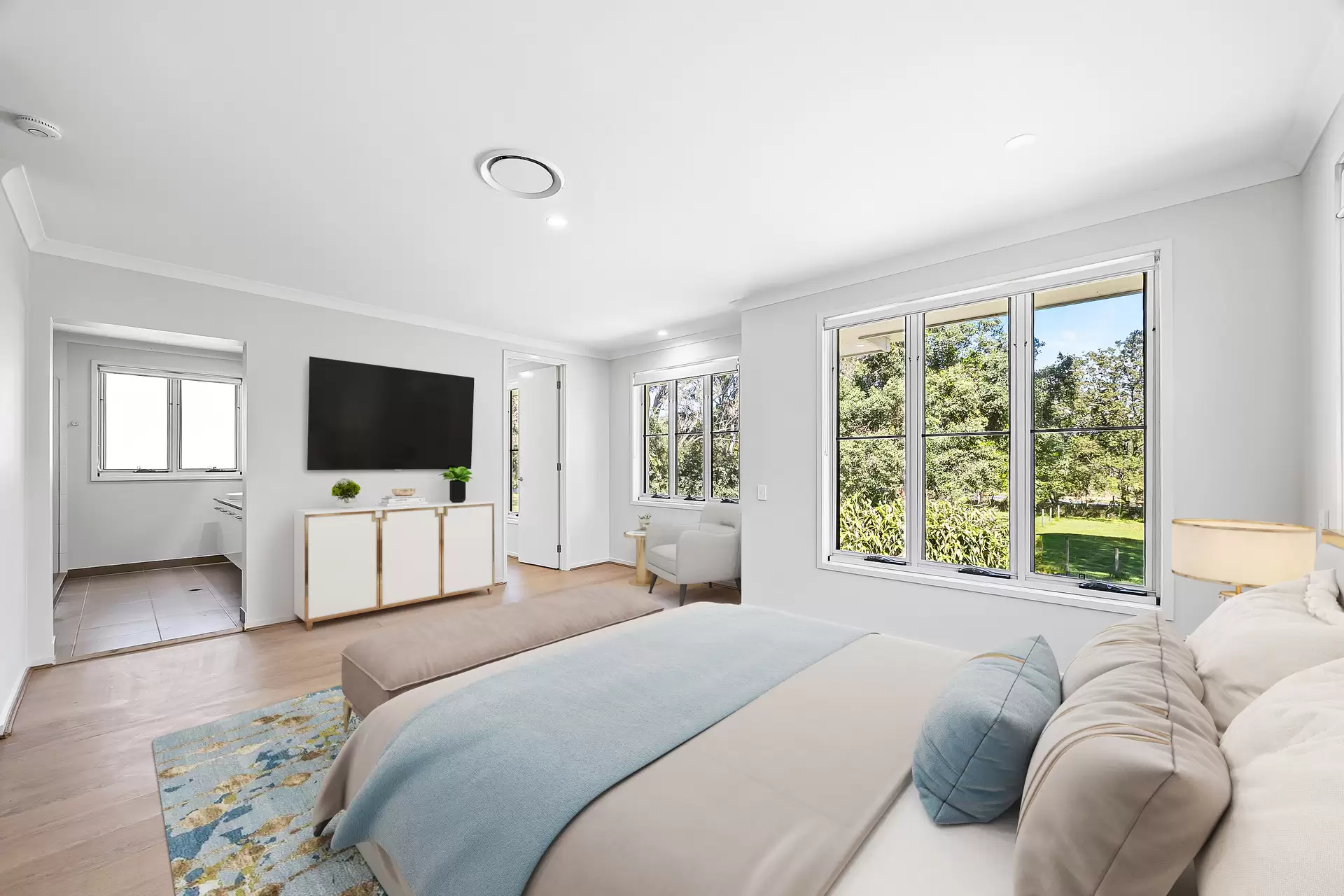 632 Beachmere Road, Beachmere Sold by Queensland Sotheby's International Realty - image 1