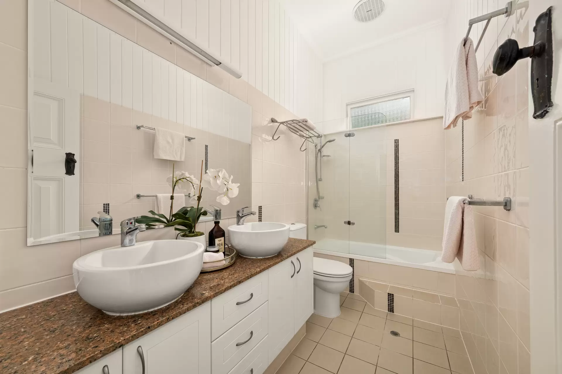 29  Mount Street, Toowong Sold by Queensland Sotheby's International Realty - image 1