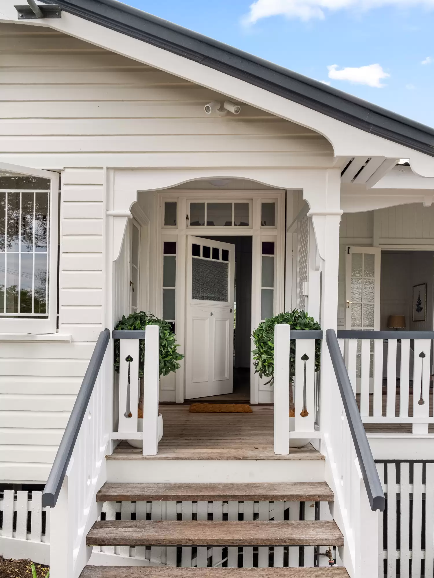 29  Mount Street, Toowong Sold by Queensland Sotheby's International Realty - image 1