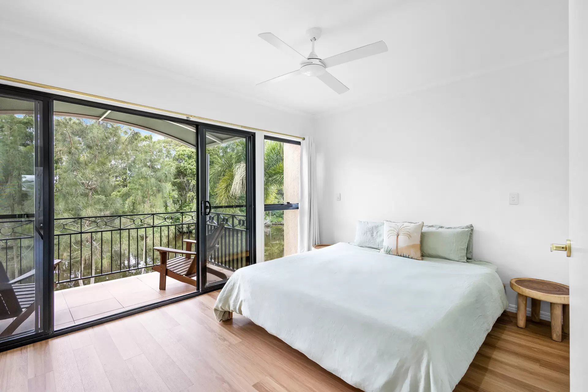 55/151-153 Mudjimba Beach Road, Mudjimba Sold by Queensland Sotheby's International Realty - image 1