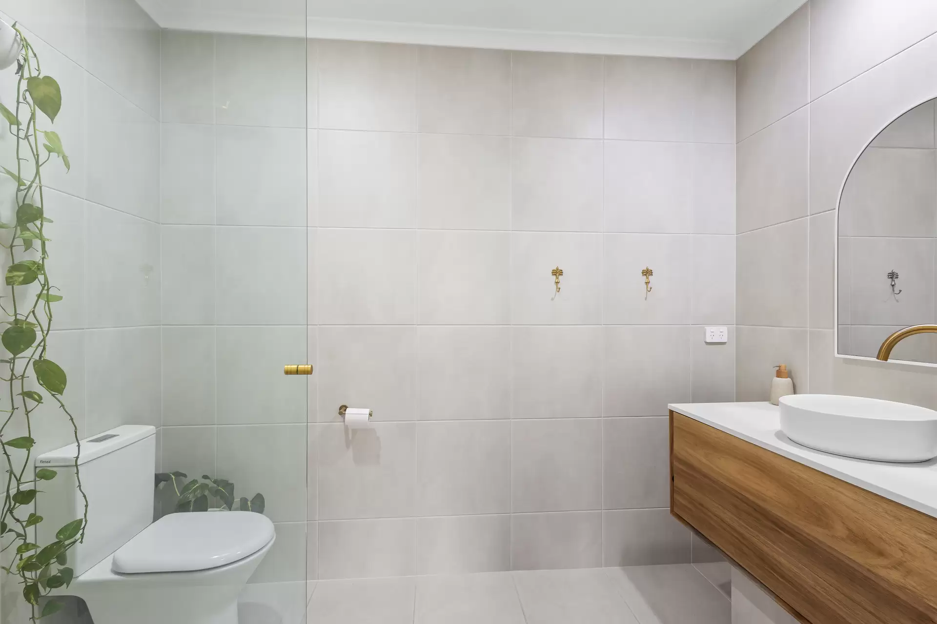 55/151-153 Mudjimba Beach Road, Mudjimba Sold by Queensland Sotheby's International Realty - image 1