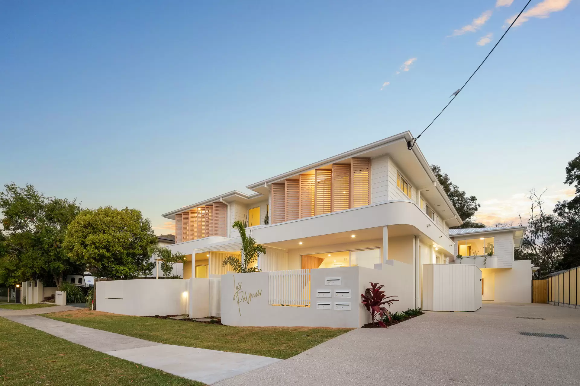 1/69 Queen Street, Cleveland Sold by Queensland Sotheby's International Realty - image 1