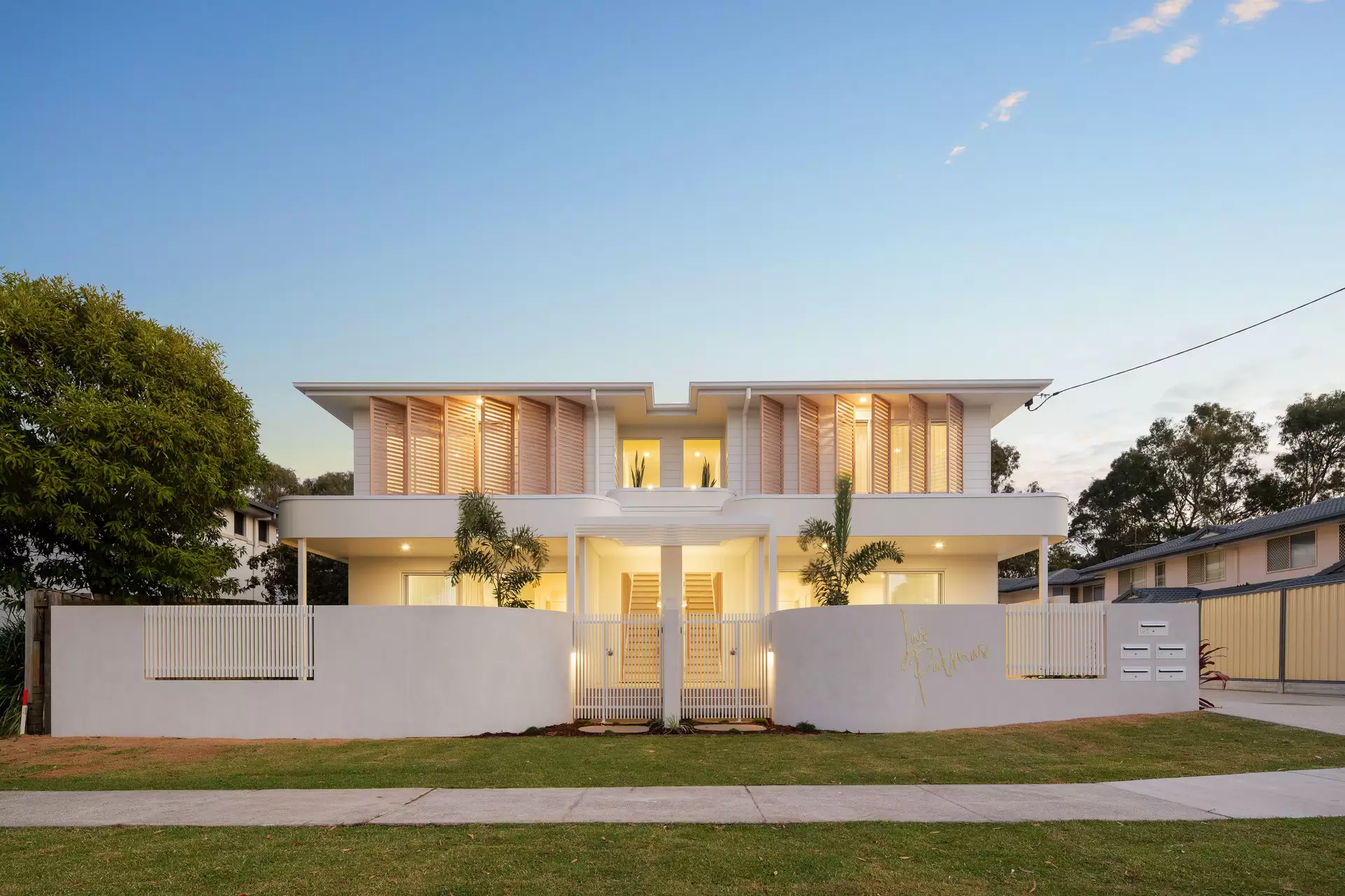 1/69 Queen Street, Cleveland Sold by Queensland Sotheby's International Realty - image 1