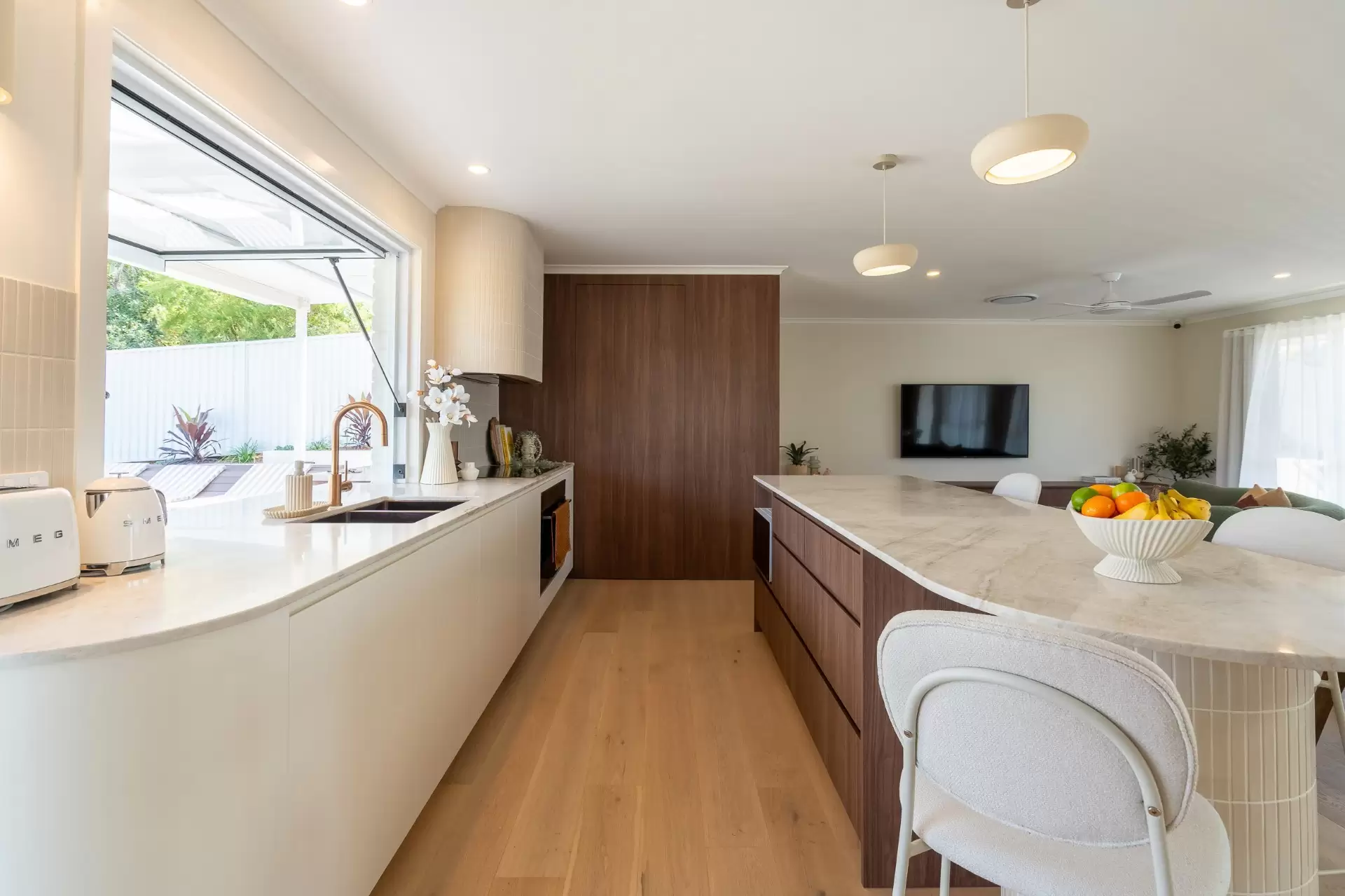 4 Haylett Court, Tallai Sold by Queensland Sotheby's International Realty - image 1