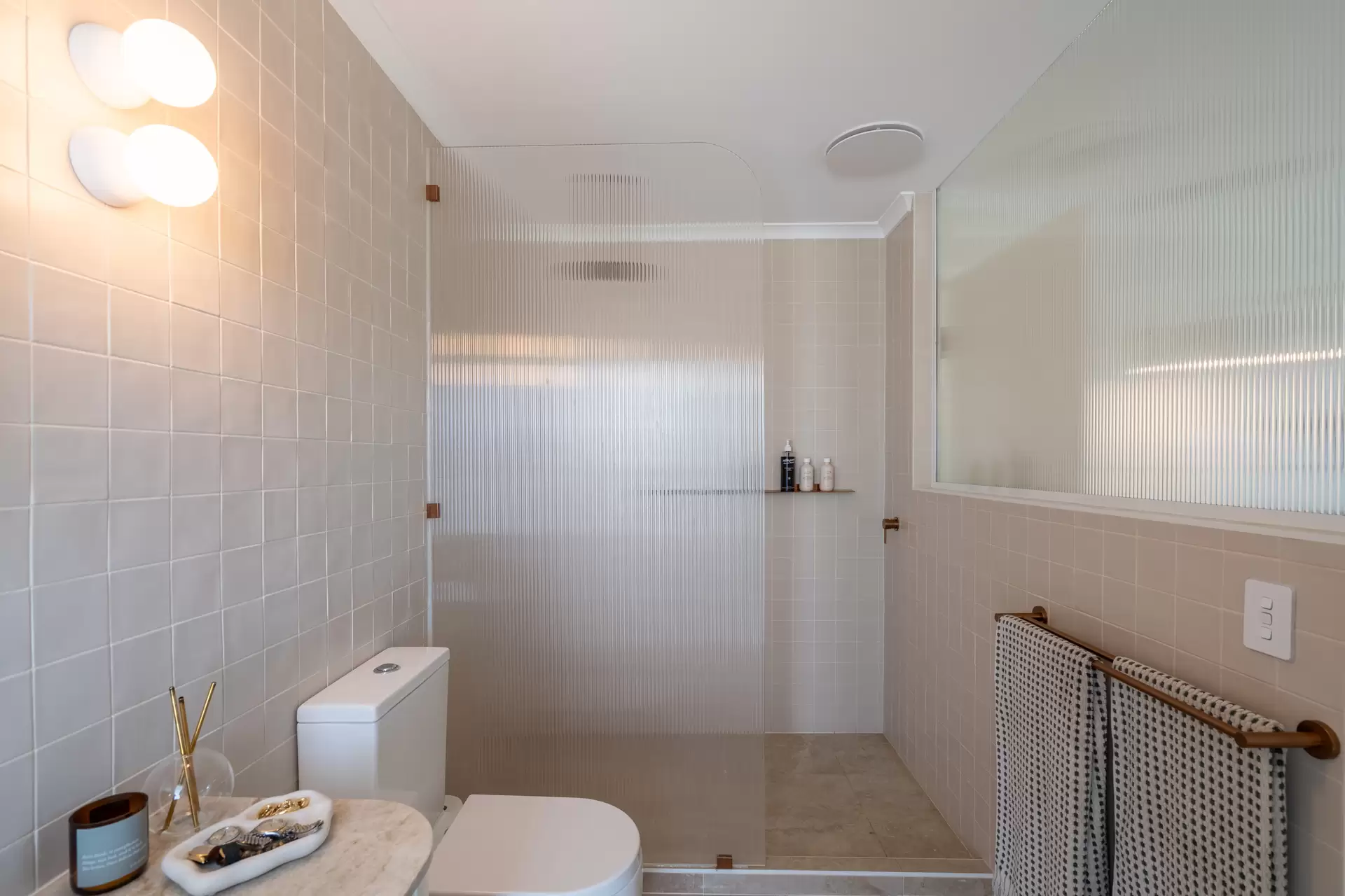 4 Haylett Court, Tallai Sold by Queensland Sotheby's International Realty - image 1