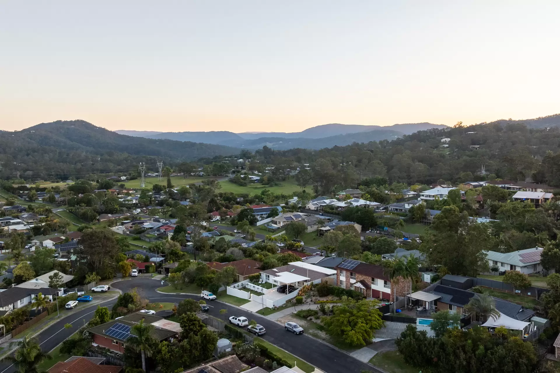 4 Haylett Court, Tallai Sold by Queensland Sotheby's International Realty - image 1