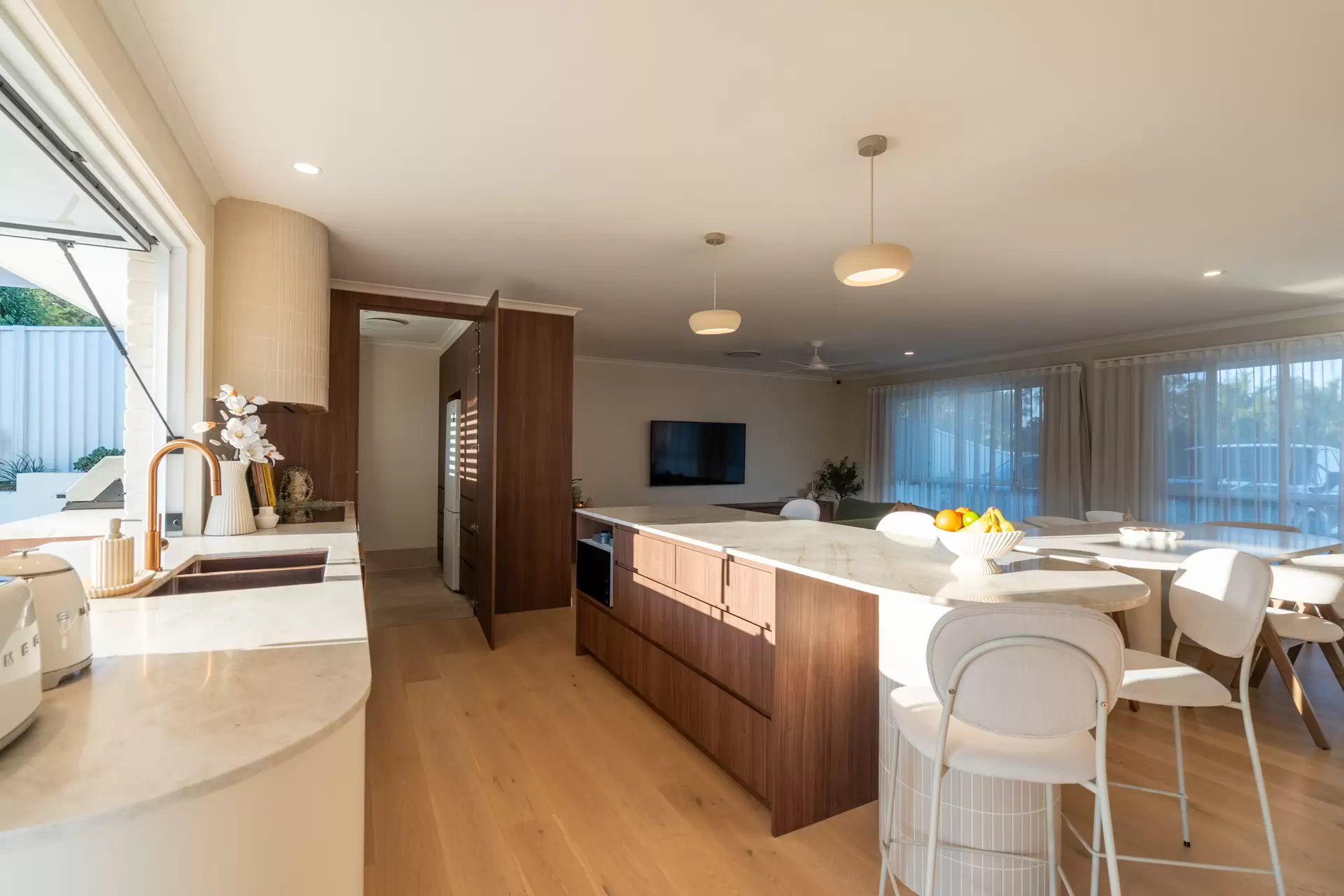 4 Haylett Court, Tallai Sold by Queensland Sotheby's International Realty - image 1