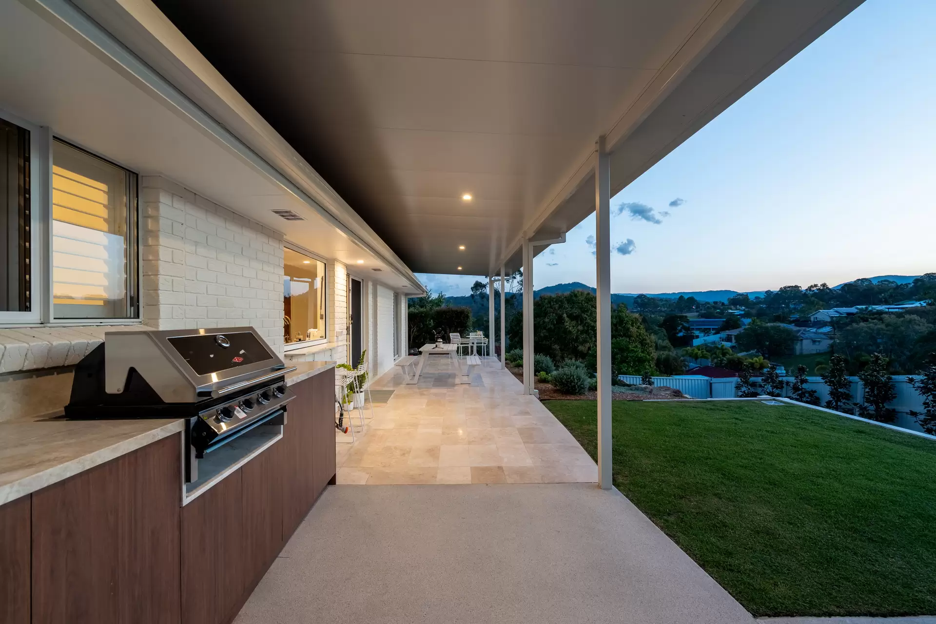 4 Haylett Court, Tallai Sold by Queensland Sotheby's International Realty - image 1