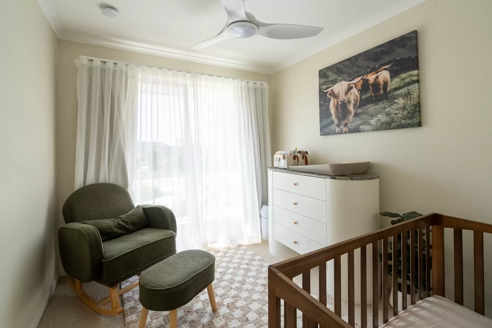 4 Haylett Court, Tallai Sold by Queensland Sotheby's International Realty - image 1