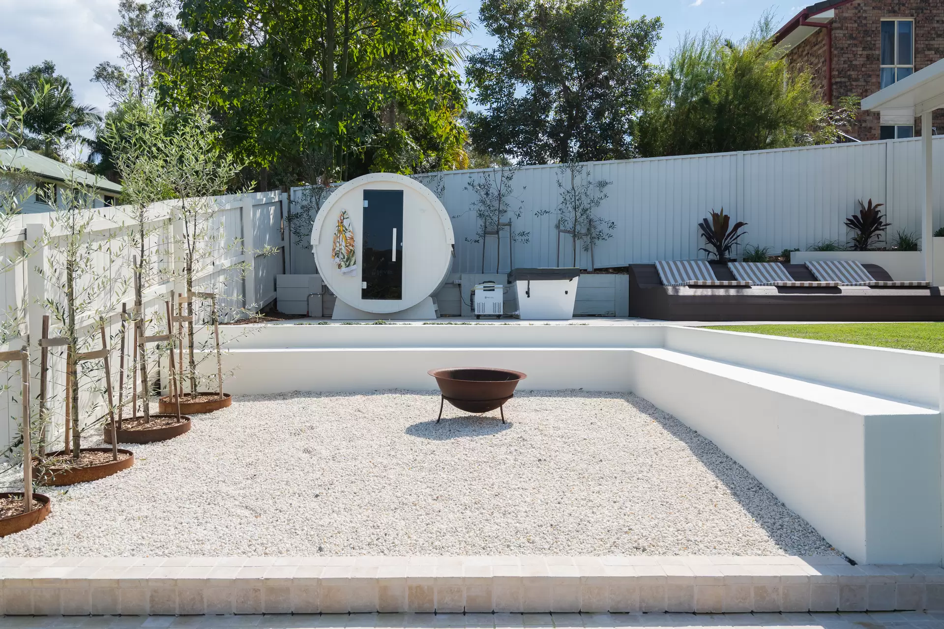 4 Haylett Court, Tallai Sold by Queensland Sotheby's International Realty - image 1