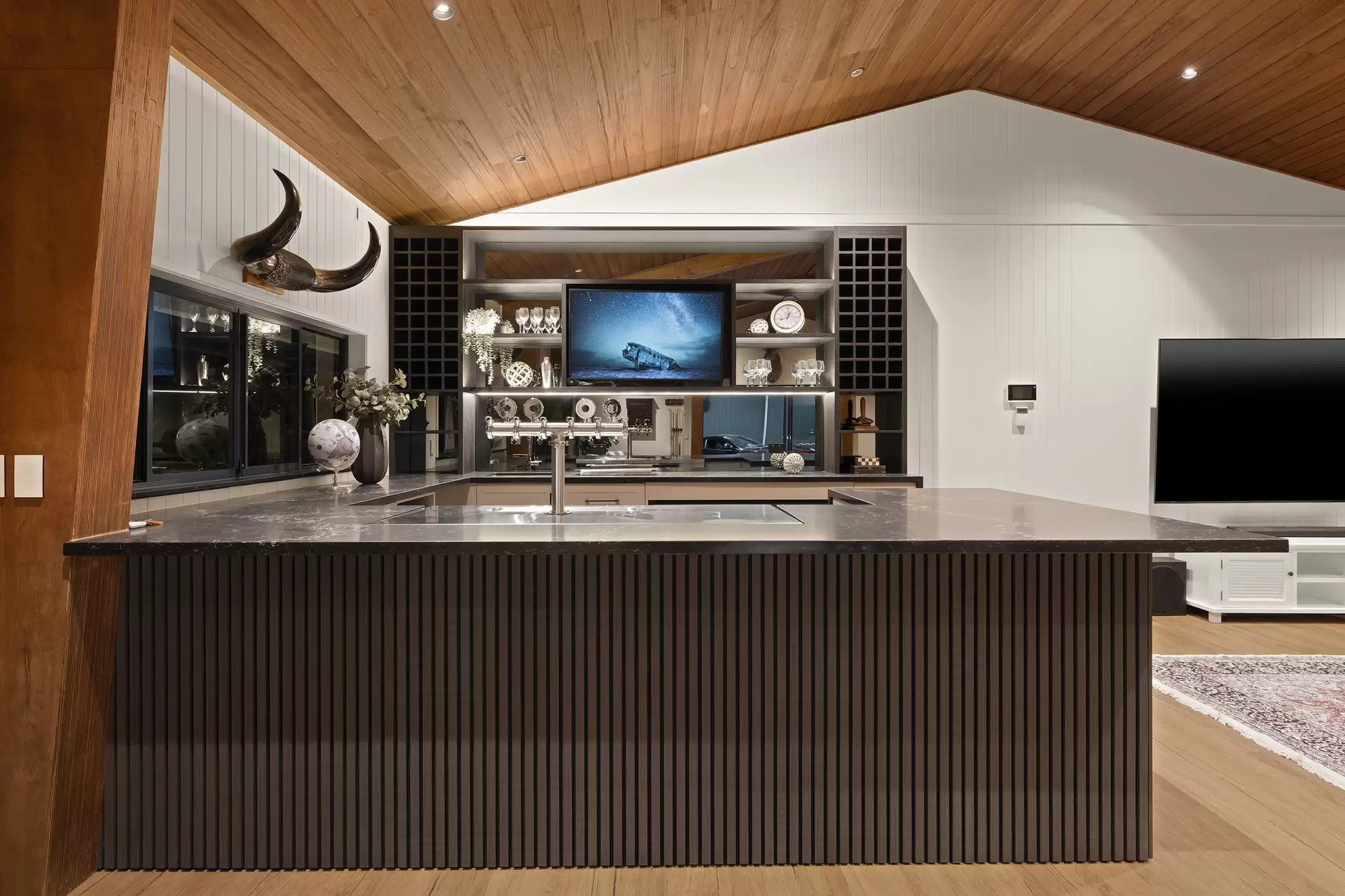55 Rainforest Road, Tanawha Sold by Queensland Sotheby's International Realty - image 1