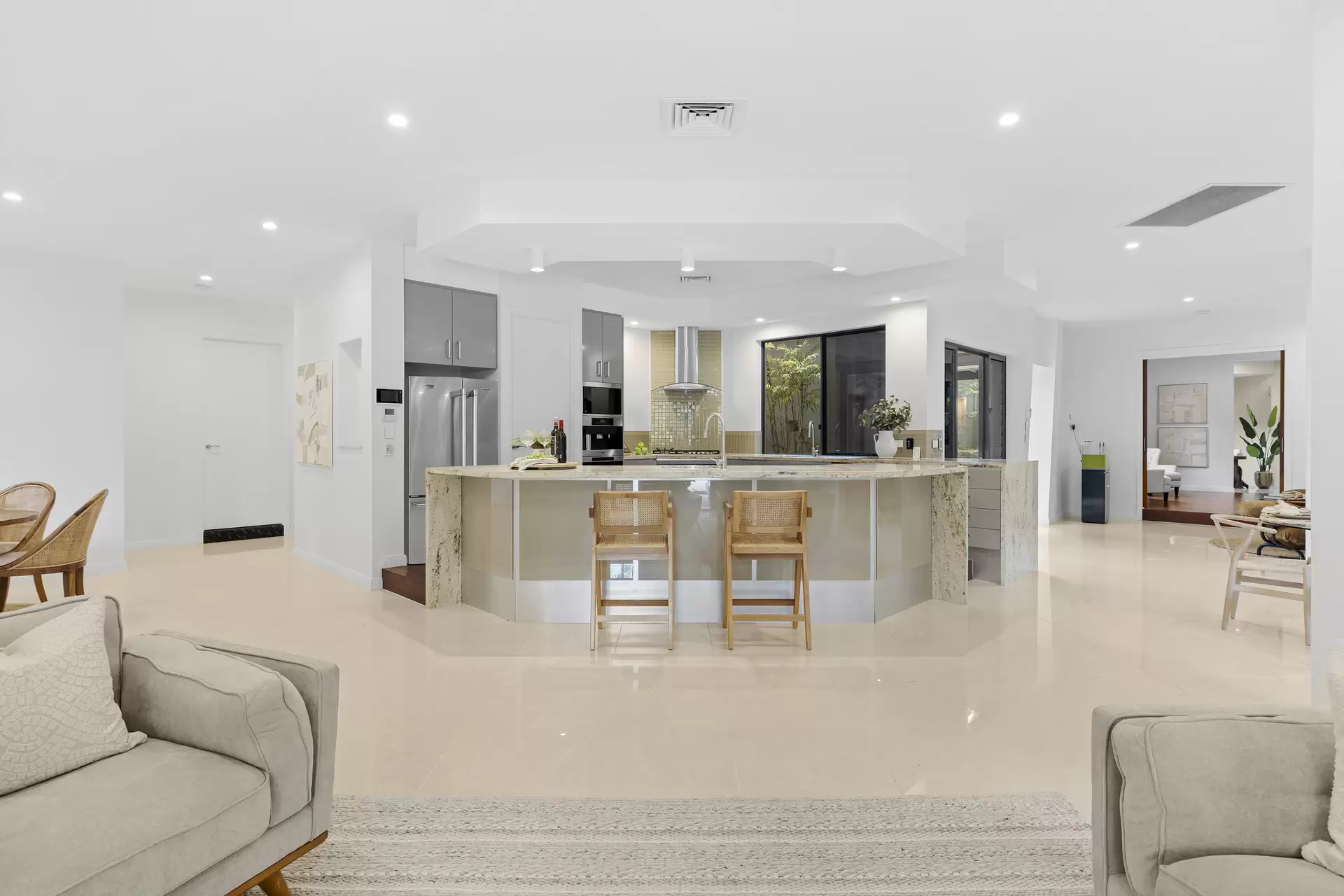 55 Rainforest Road, Tanawha Sold by Queensland Sotheby's International Realty - image 1