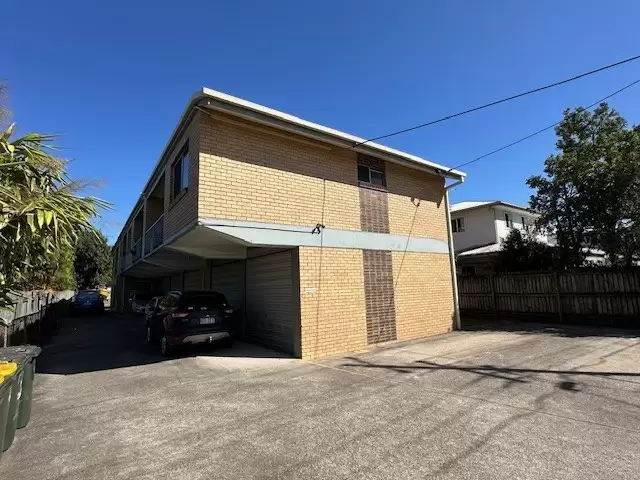 2/8 Church Road, Zillmere Sold by  - image 1
