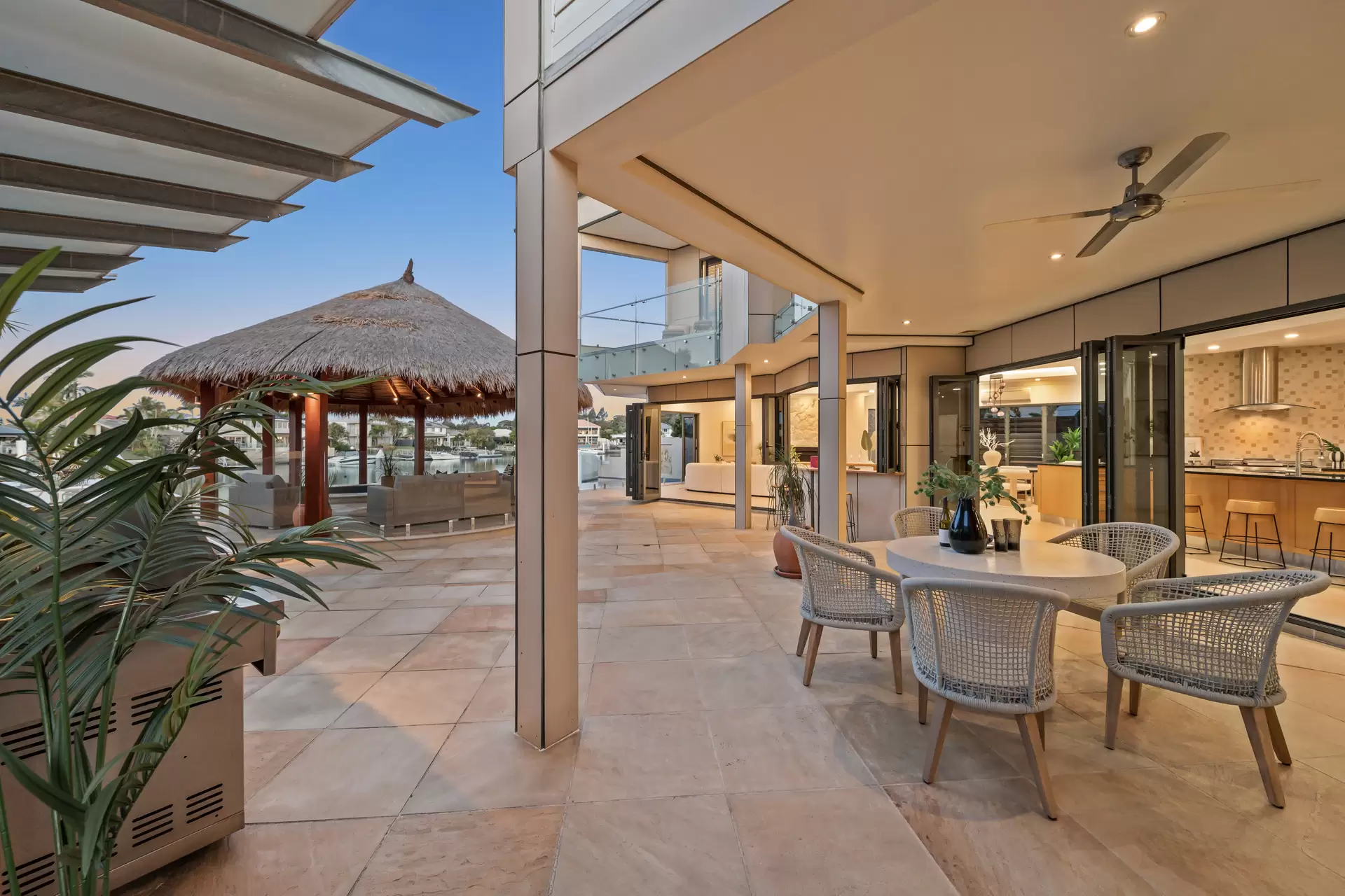11 Caravel Court, Raby Bay Sold by Queensland Sotheby's International Realty - image 1