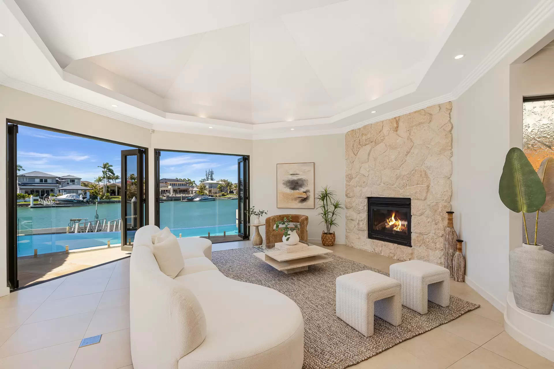 11 Caravel Court, Raby Bay Sold by  - image 1