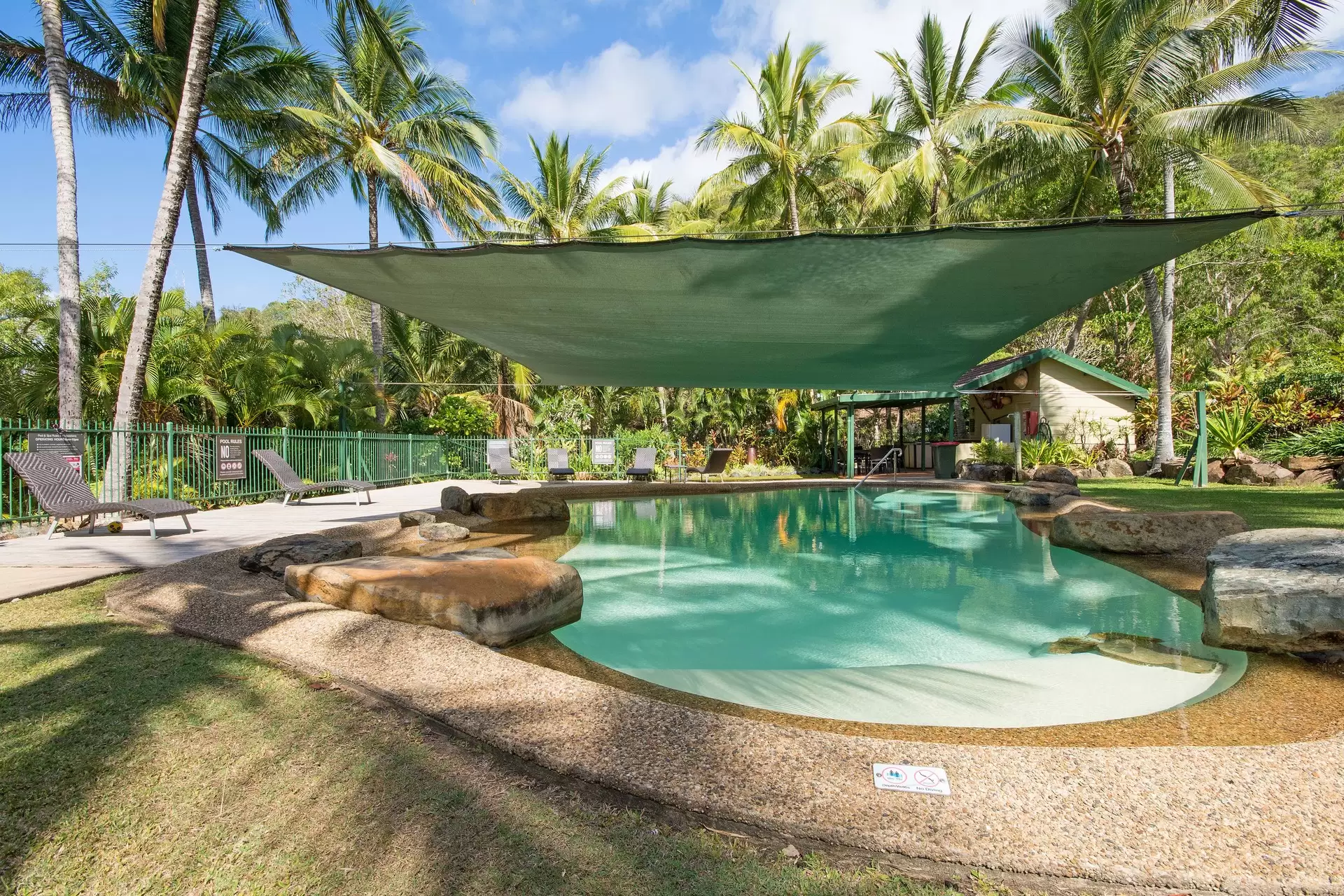 203/20 Resort Drive, Hamilton Island Sold by Queensland Sotheby's International Realty - image 1