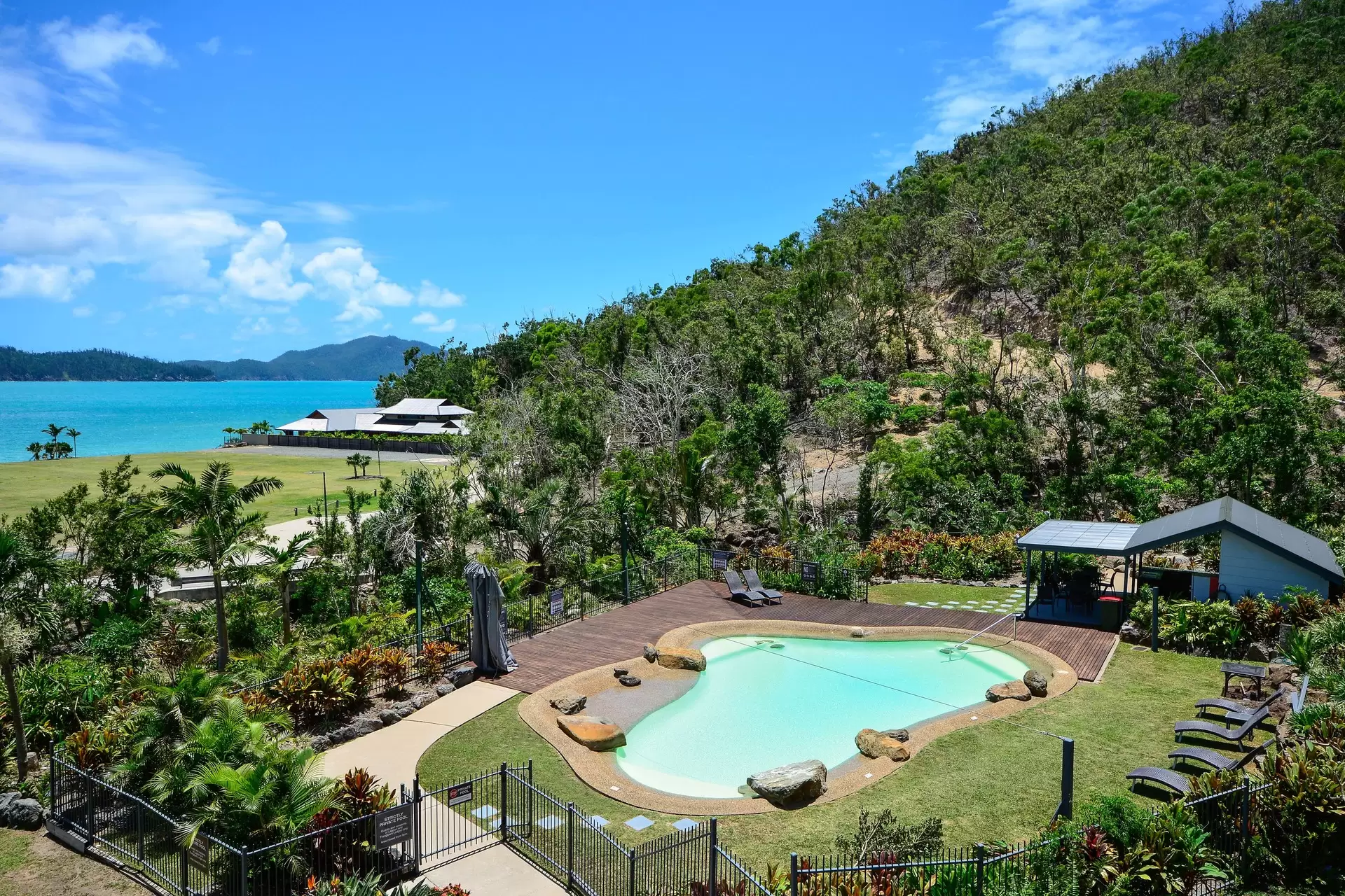 203/20 Resort Drive, Hamilton Island Sold by Queensland Sotheby's International Realty - image 1