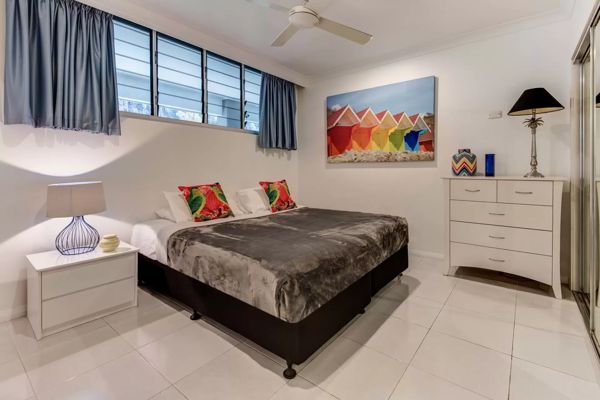 203/20 Resort Drive, Hamilton Island Sold by Queensland Sotheby's International Realty - image 1