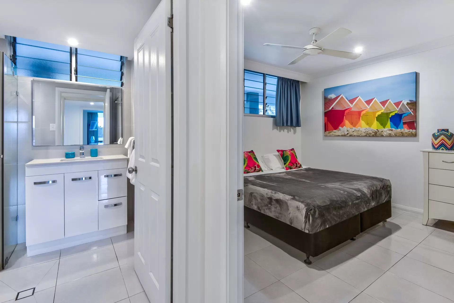 203/20 Resort Drive, Hamilton Island Sold by Queensland Sotheby's International Realty - image 1