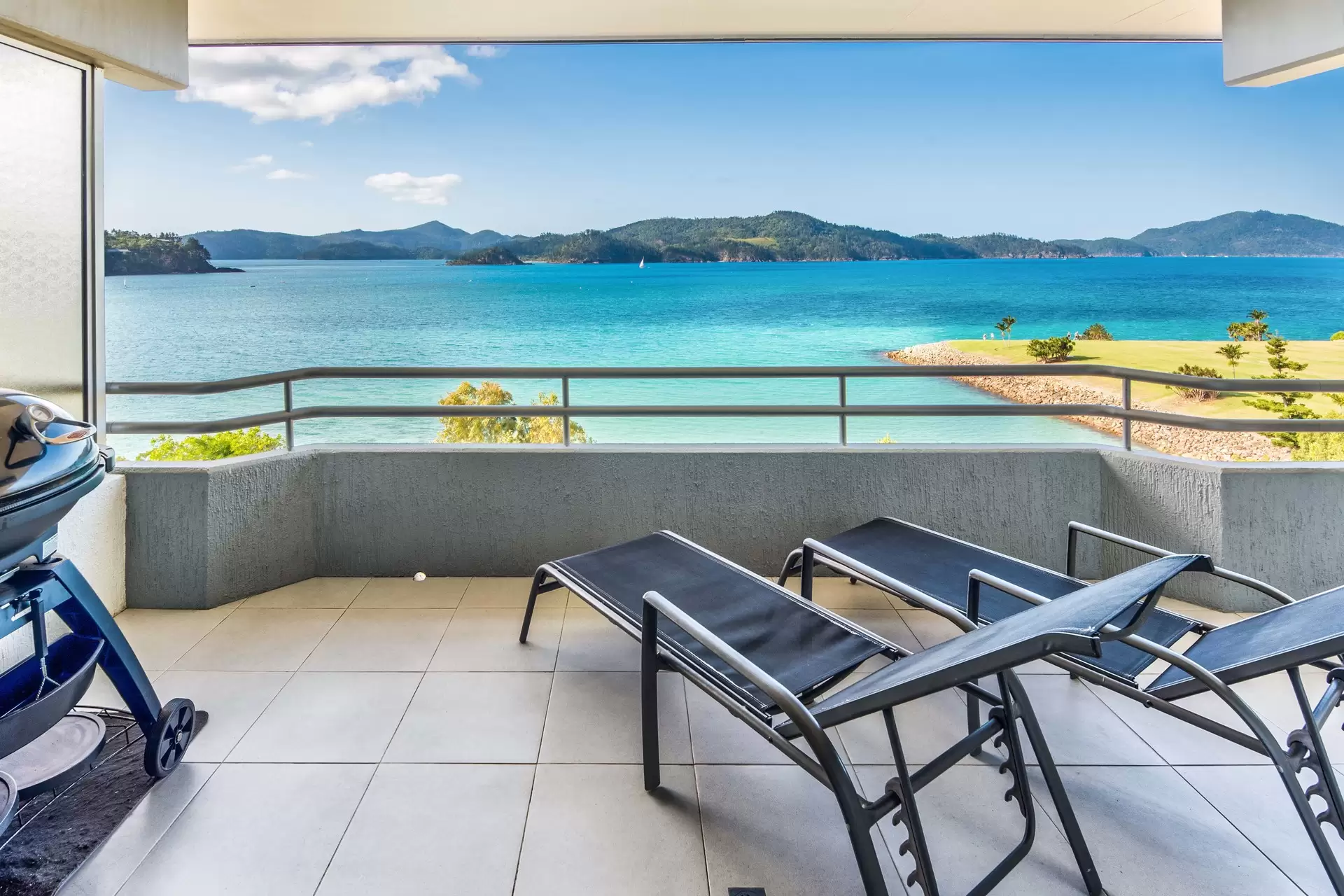 203/20 Resort Drive, Hamilton Island Sold by Queensland Sotheby's International Realty - image 1