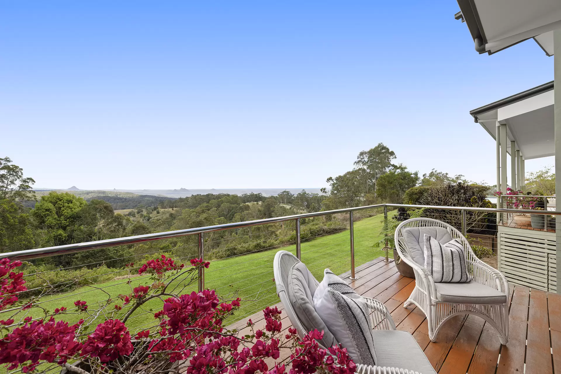 25-30 Spicer Crescent, Mount Mee Sold by  - image 1