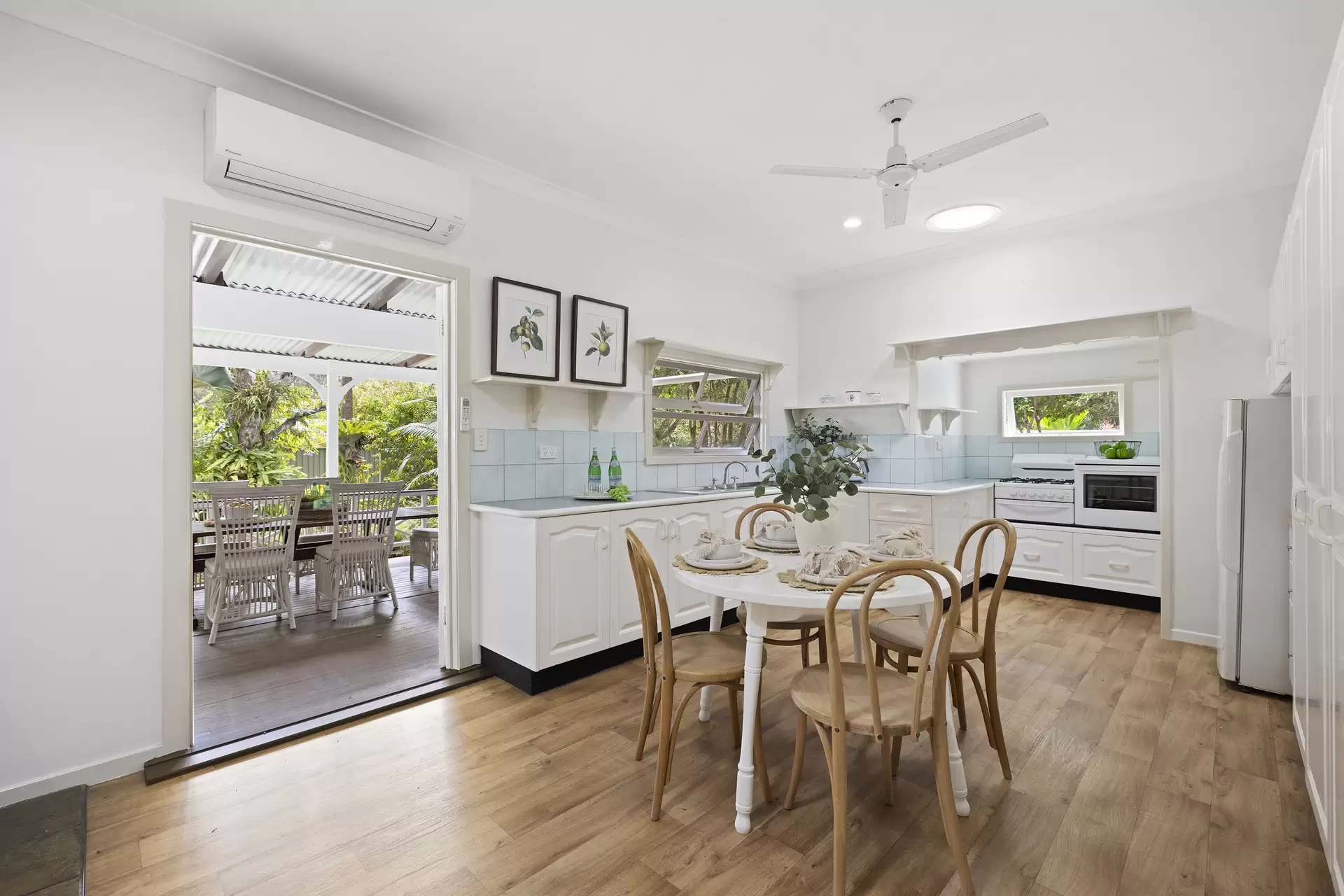 379 Seib Road, North Arm Sold by Queensland Sotheby's International Realty - image 1