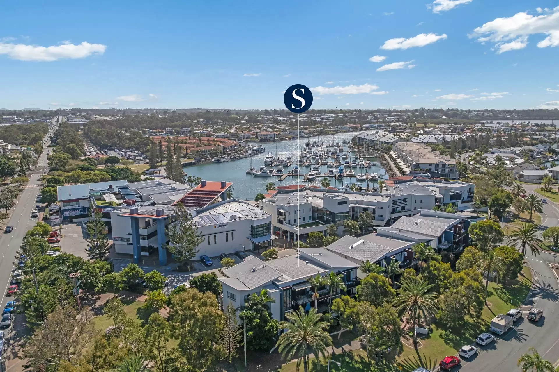 33/152-166 Shore Street West Street, Cleveland Sold by Queensland Sotheby's International Realty - image 1