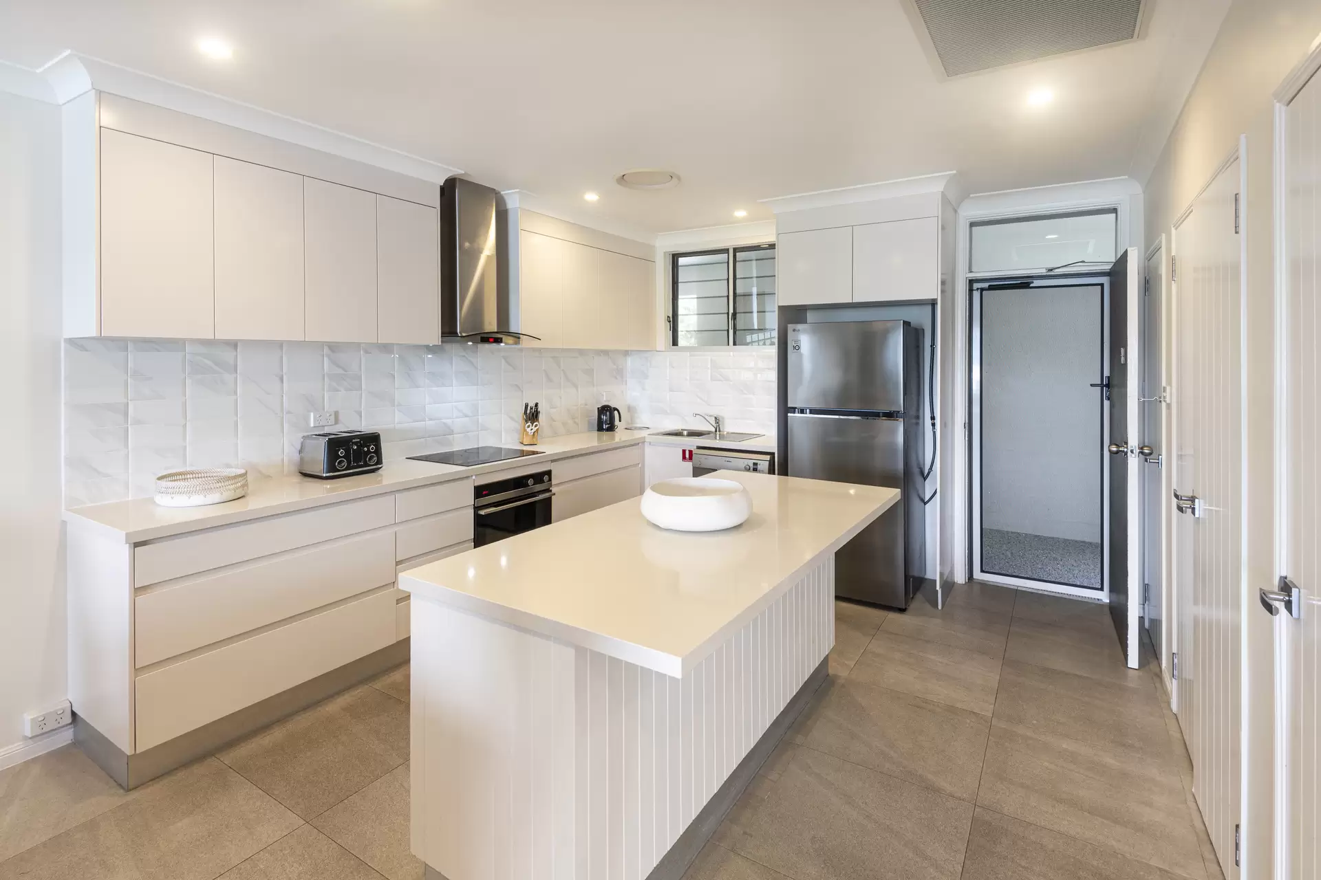 Hibiscus Lodge 201, 16 Resort Drive, Hamilton Island Sold by  - image 1
