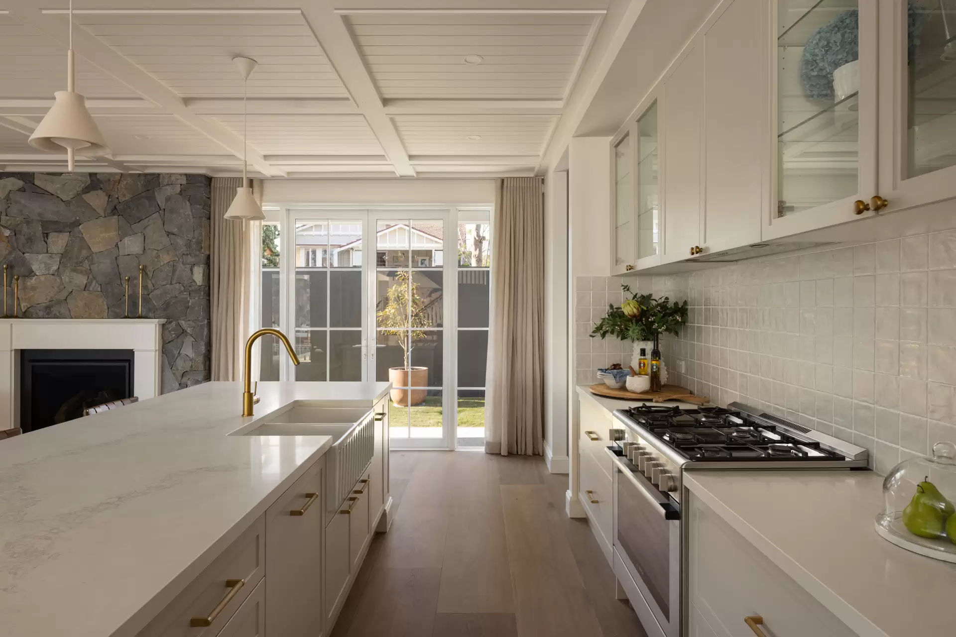 1 Goble Street, Hendra Sold by Queensland Sotheby's International Realty - image 1