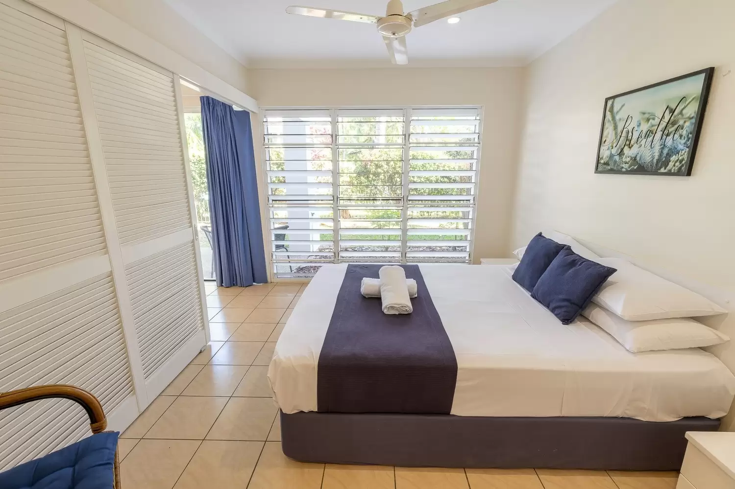 12/2 Erromango Drive, Jubilee Pocket Sold by Queensland Sotheby's International Realty - image 1