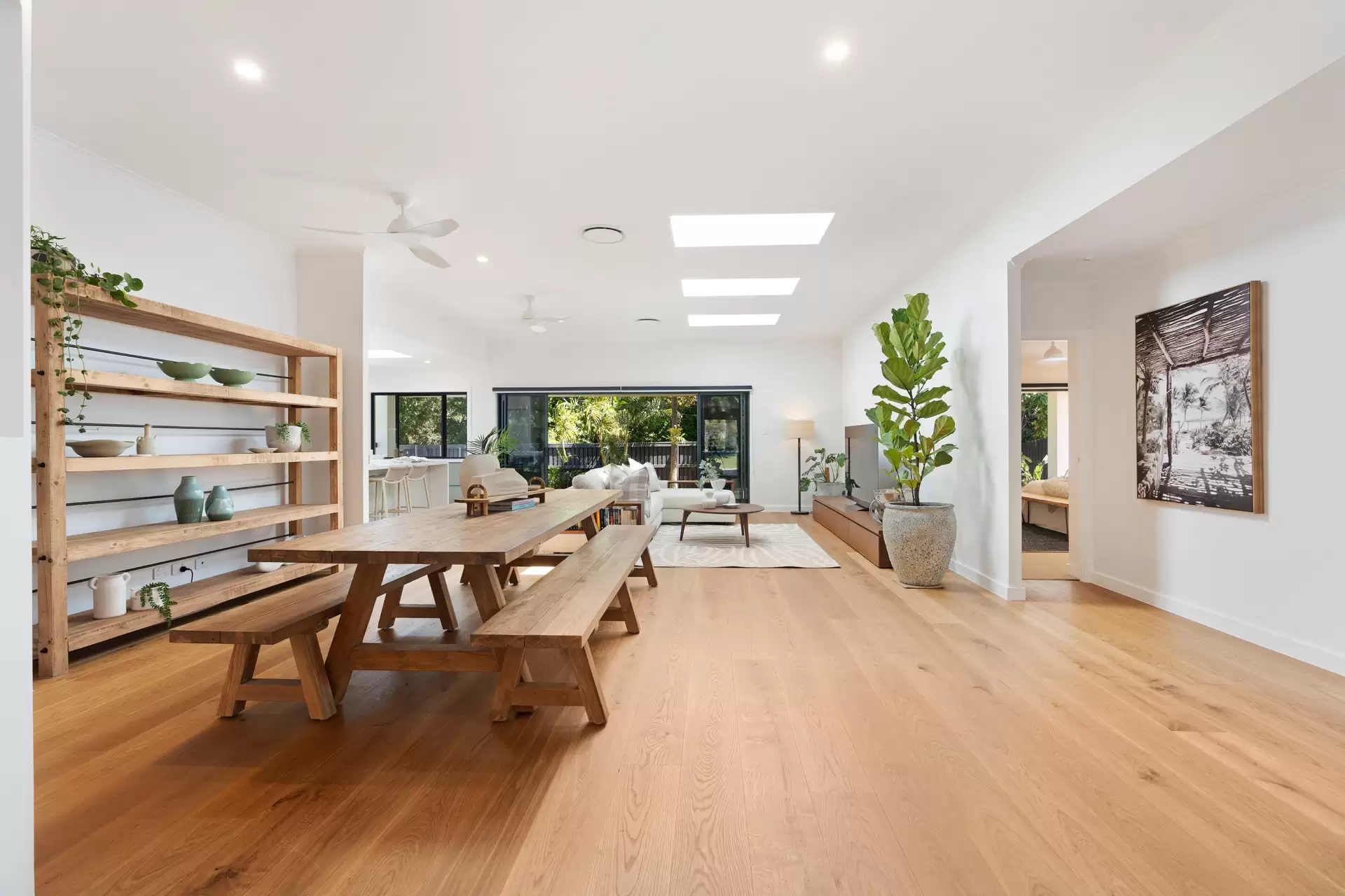 25 Riviera Crescent, Peregian Springs Sold by  - image 1