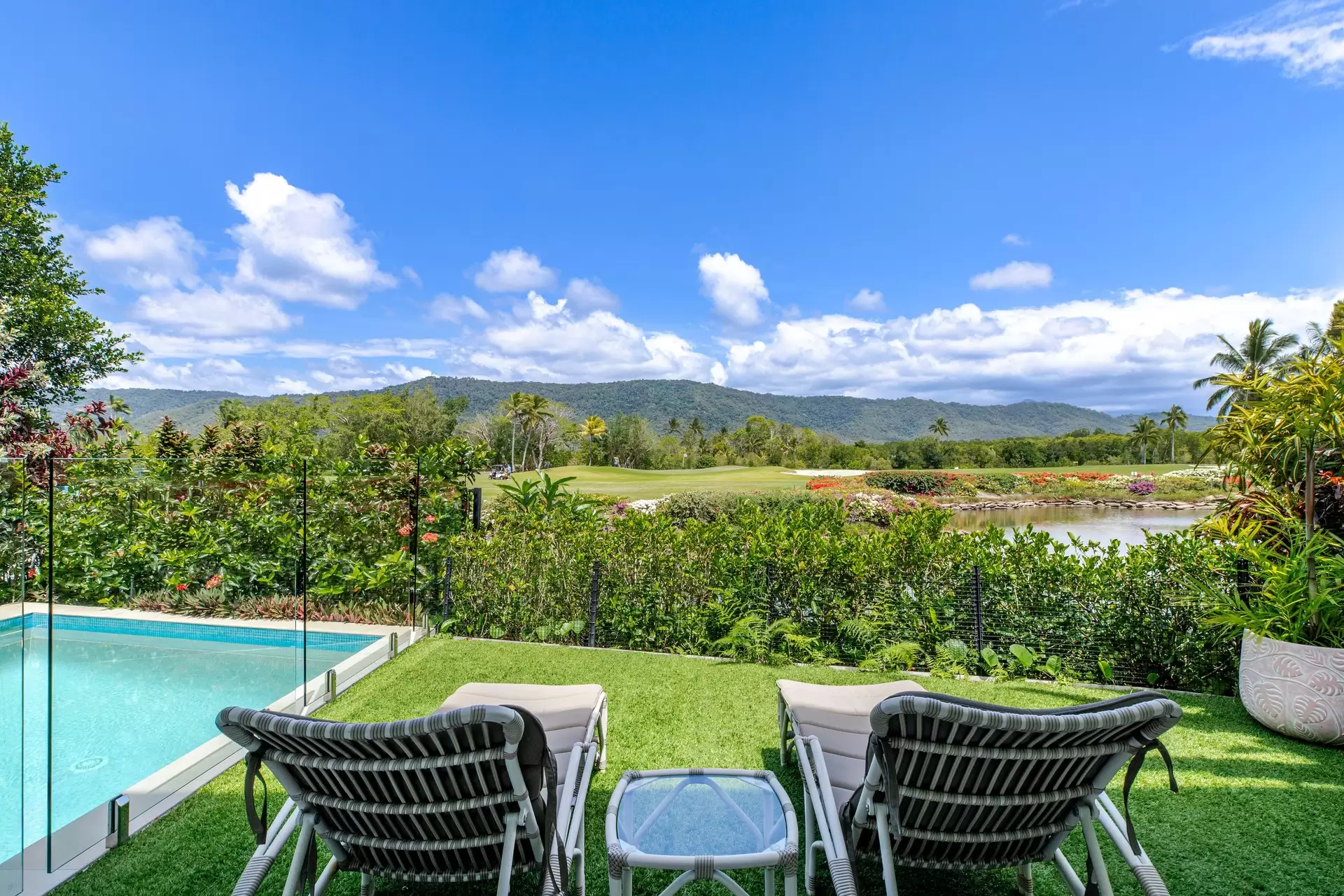 18 Rachel Carson Lane, Port Douglas Sold by Queensland Sotheby's International Realty - image 1