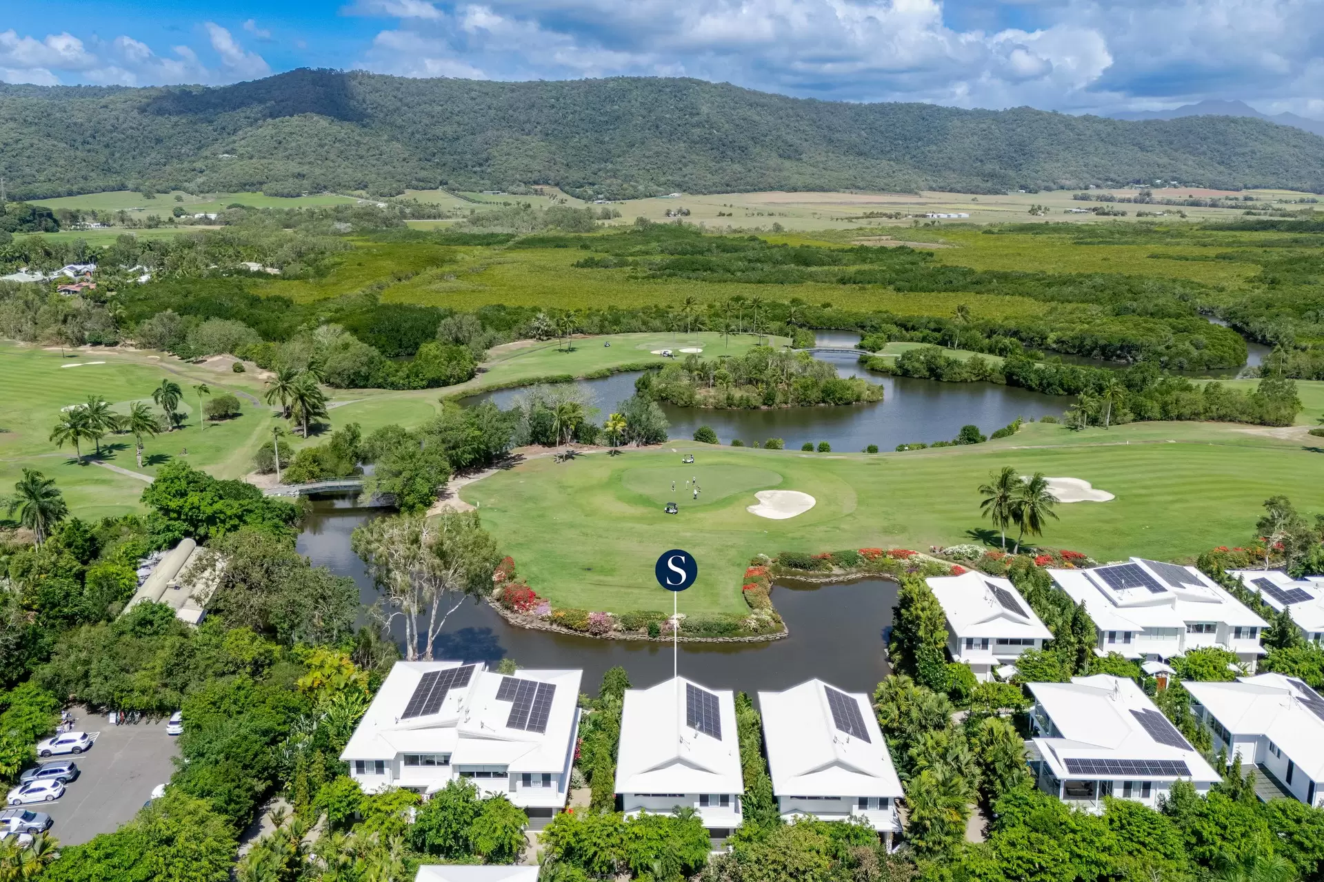 18 Rachel Carson Lane, Port Douglas Sold by Queensland Sotheby's International Realty - image 1
