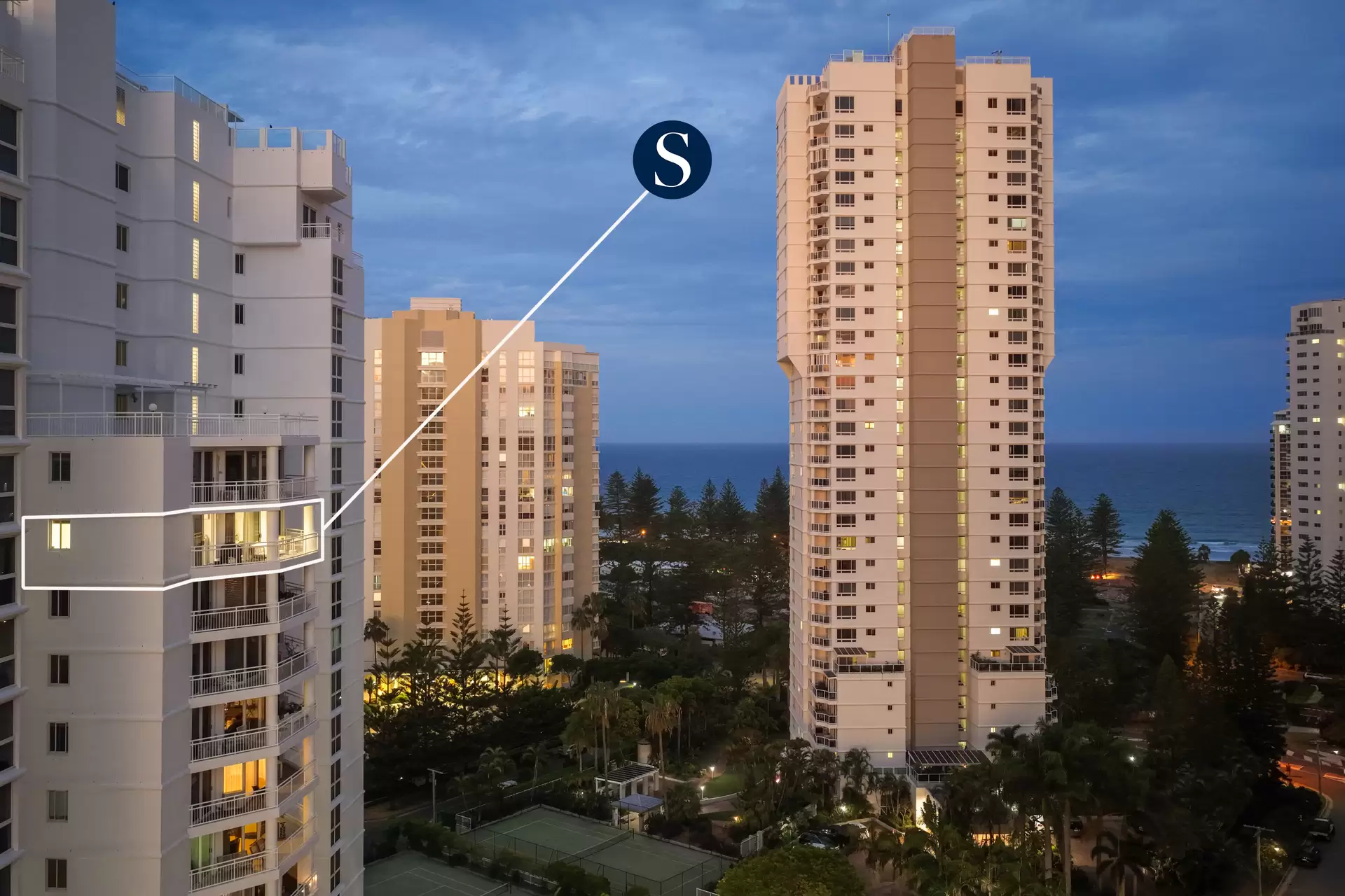 67/11-17 Hughes Avenue, Main Beach Sold by Queensland Sotheby's International Realty - image 1
