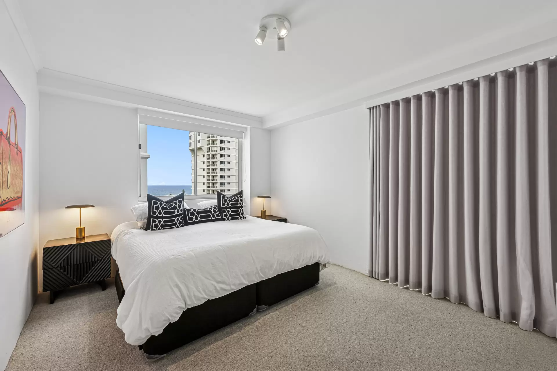 67/11-17 Hughes Avenue, Main Beach Sold by Queensland Sotheby's International Realty - image 1