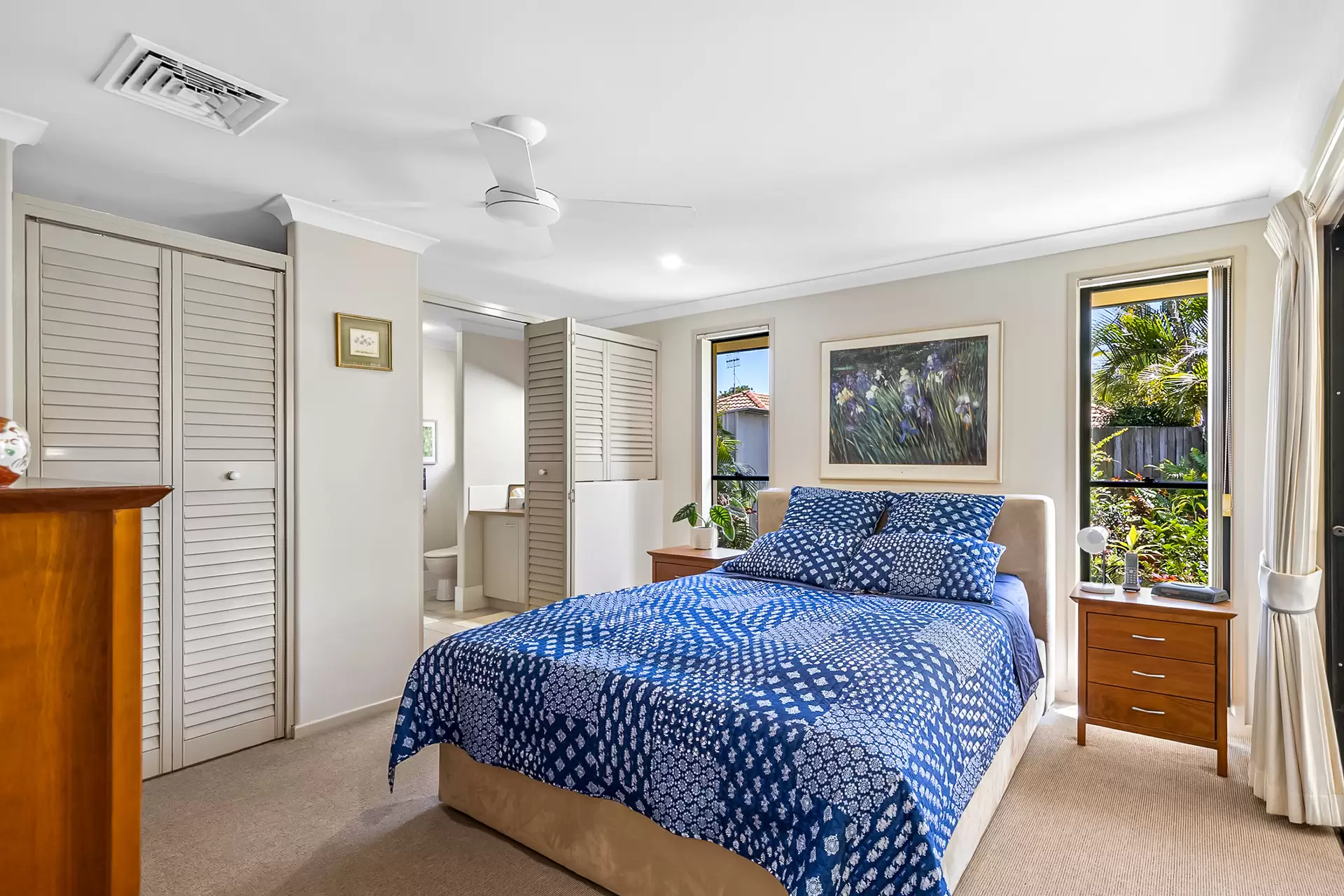 10 Friarbird Place, Twin Waters Sold by Queensland Sotheby's International Realty - image 1