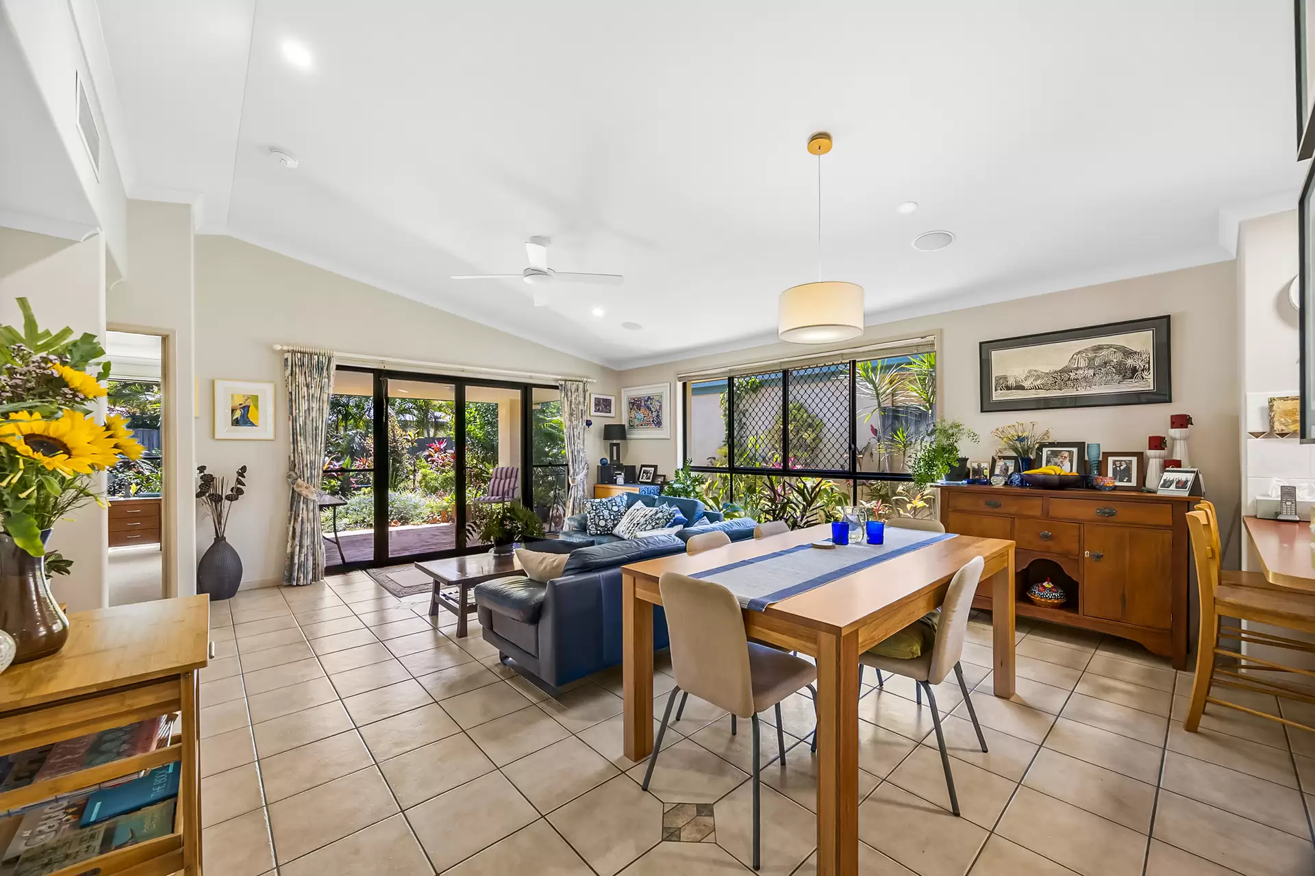 10 Friarbird Place, Twin Waters Sold by Queensland Sotheby's International Realty - image 1