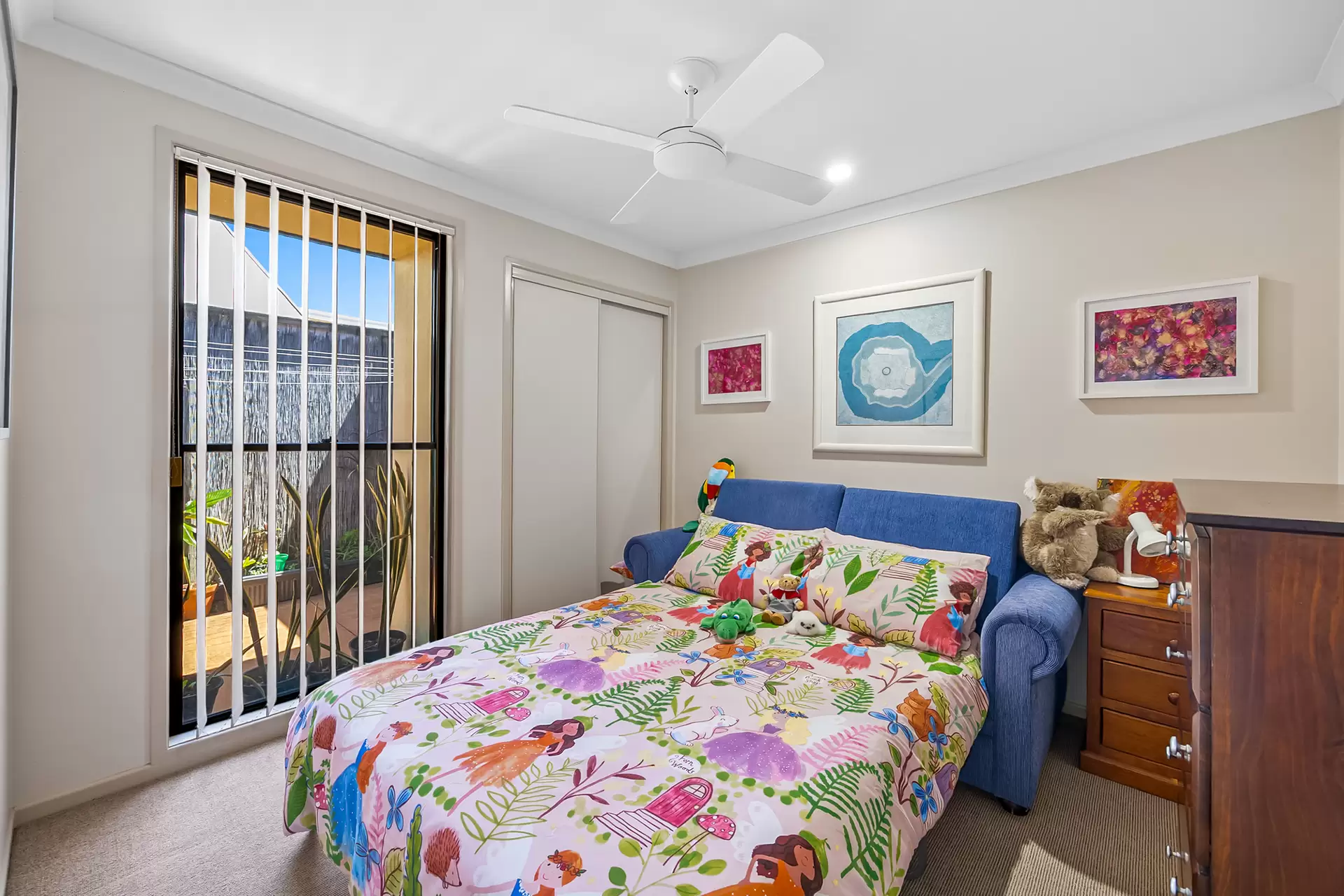 10 Friarbird Place, Twin Waters Sold by Queensland Sotheby's International Realty - image 1
