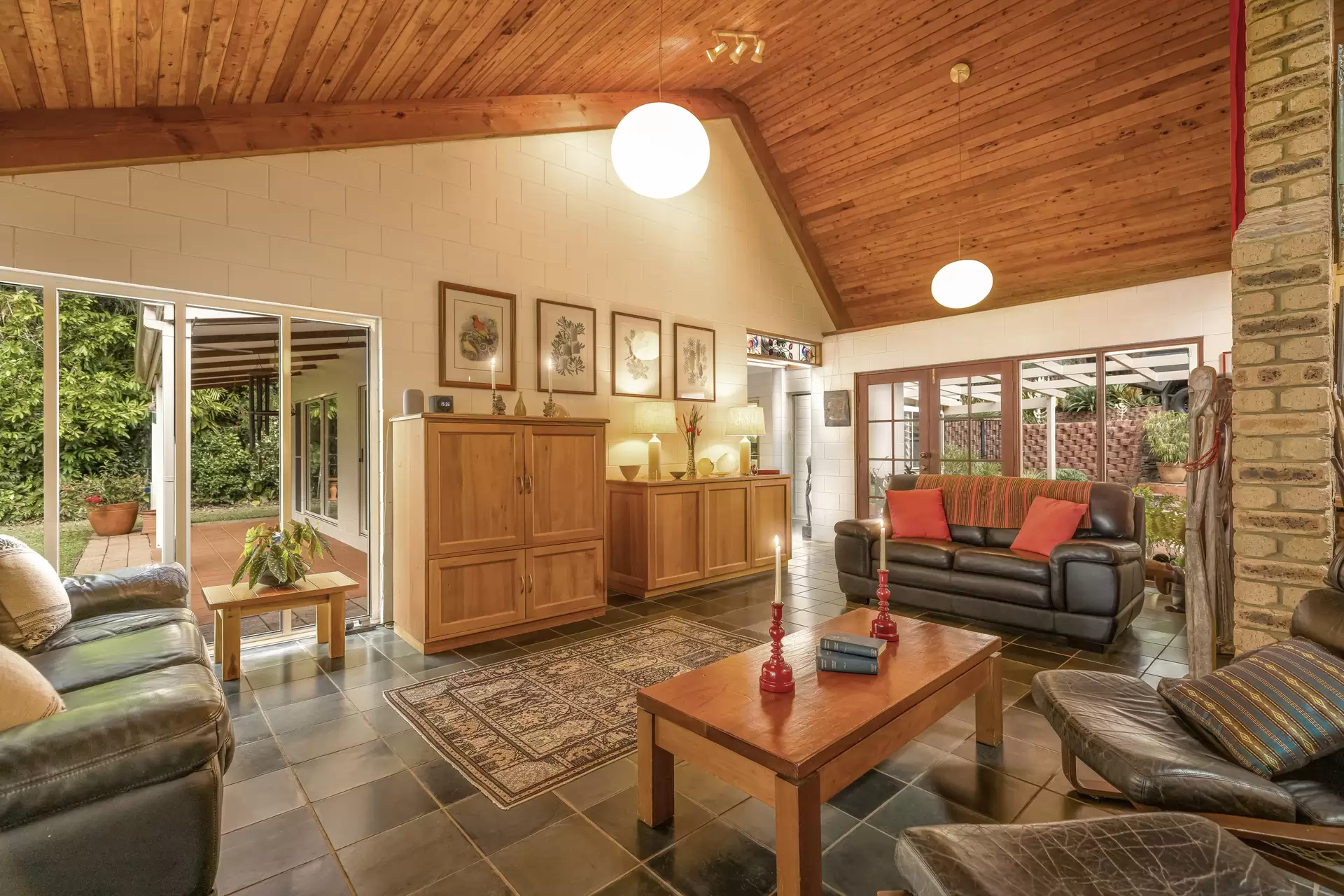 18 Allumbah Drive, Yungaburra Sold by Queensland Sotheby's International Realty - image 1