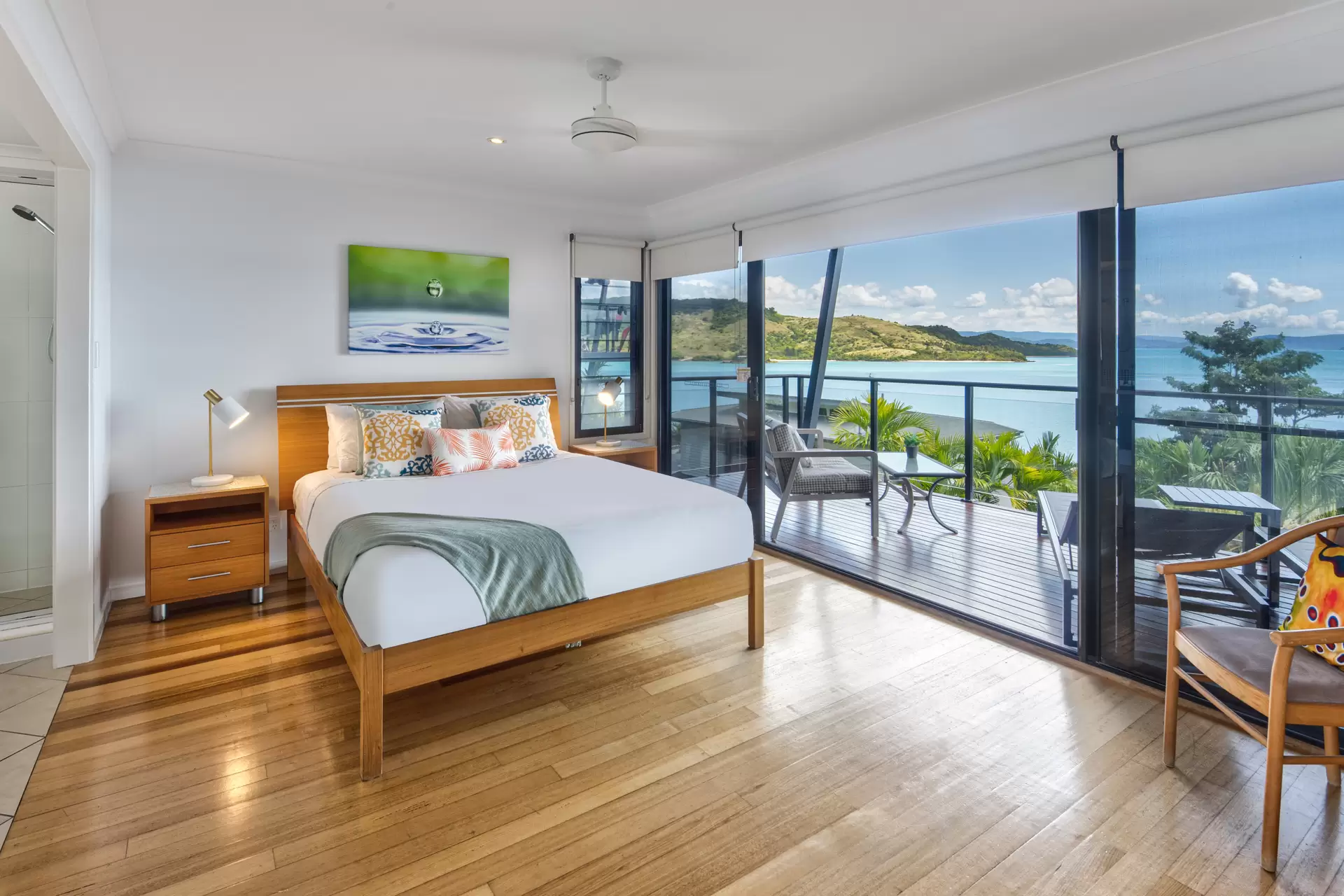 29/5 Acacia Drive, Hamilton Island Sold by Queensland Sotheby's International Realty - image 1