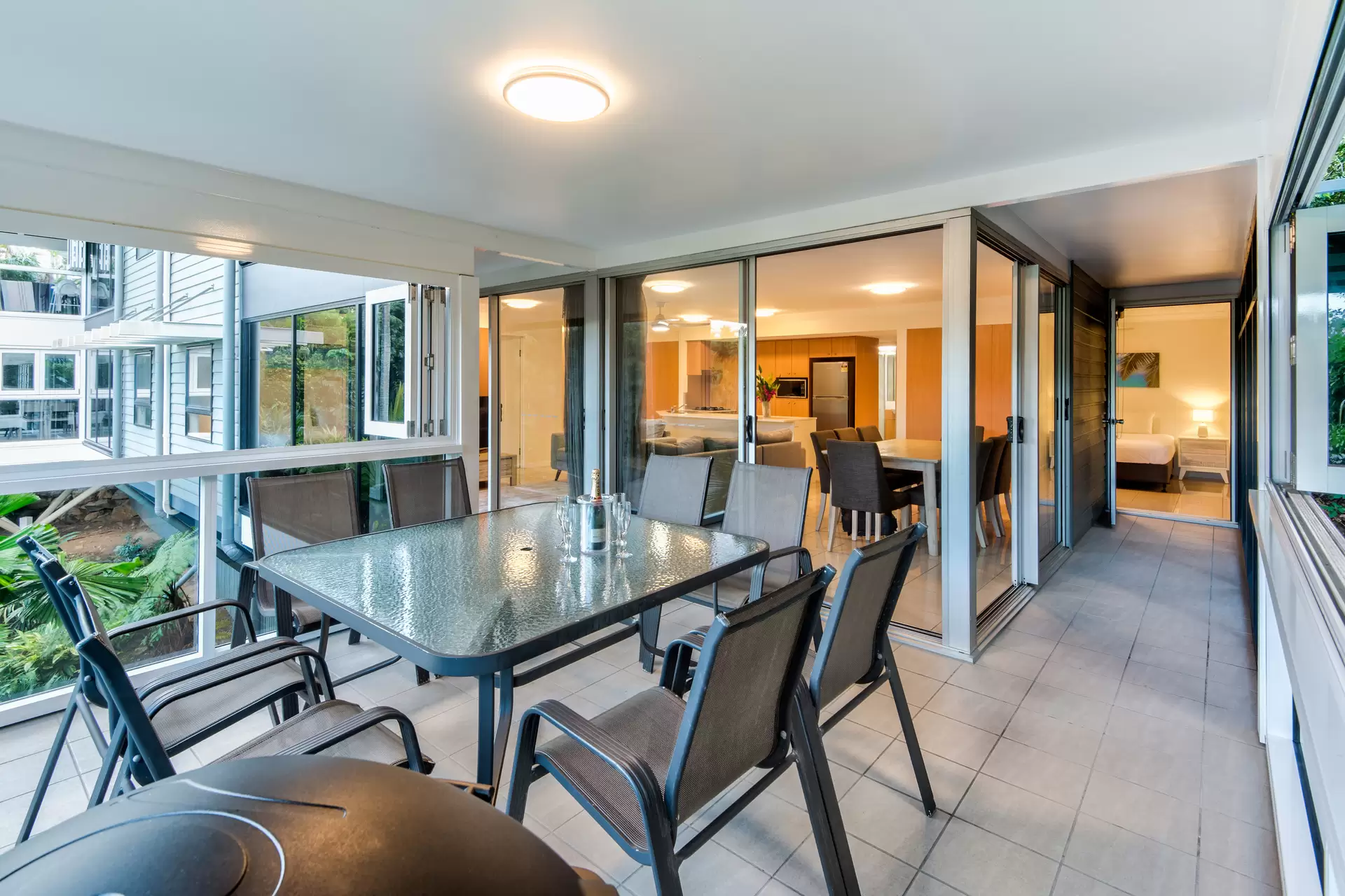 10/2 Flametree Grove, Hamilton Island For Sale by  - image 1