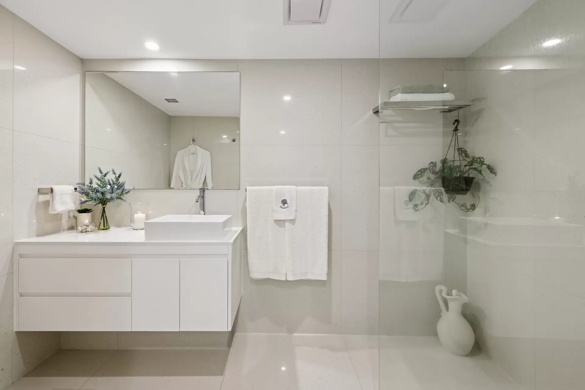 74/29-39 Woodroffe Avenue, Main Beach For Sale by Queensland Sotheby's International Realty - image 1