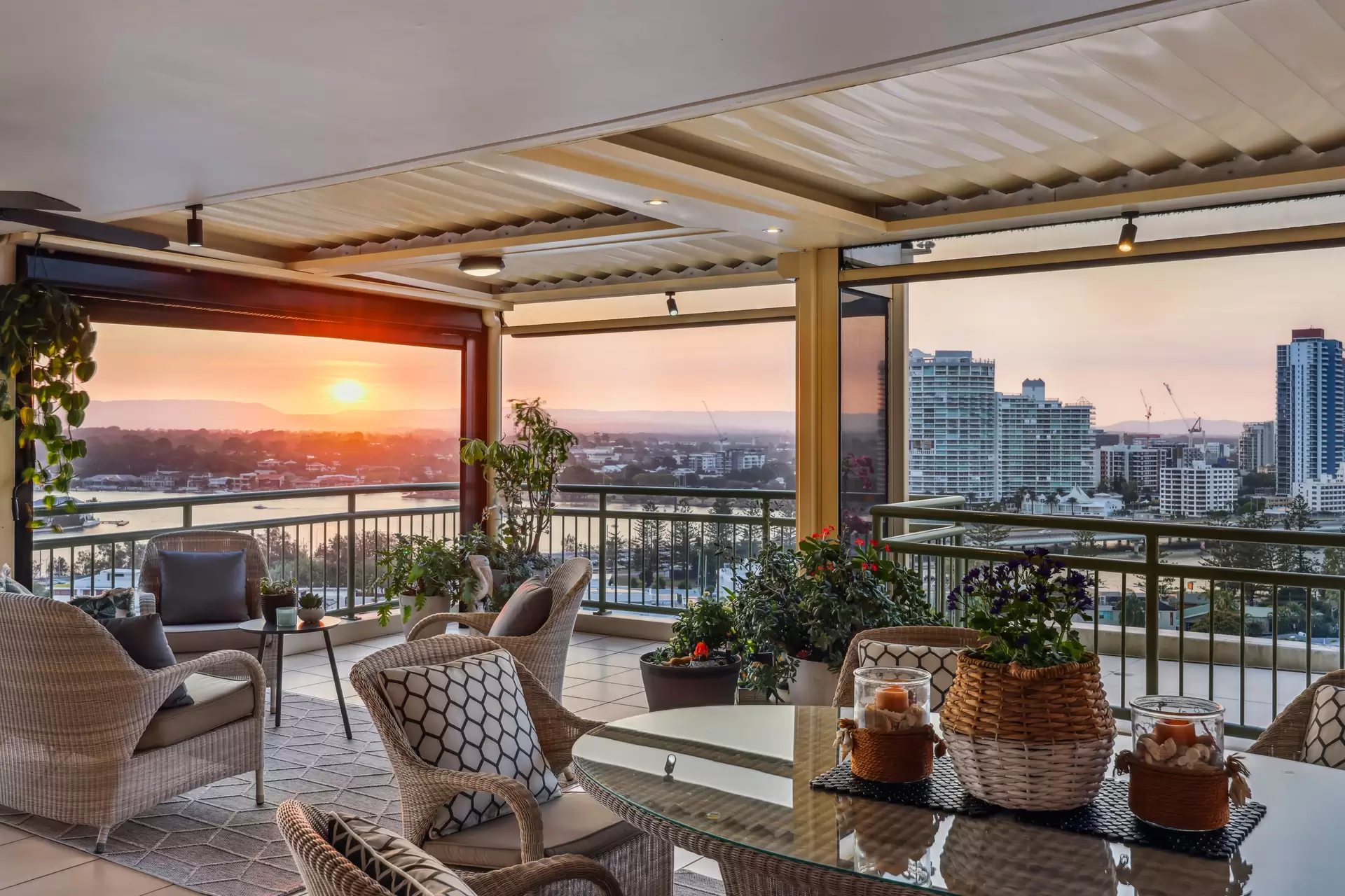 74/29-39 Woodroffe Avenue, Main Beach For Sale by Queensland Sotheby's International Realty - image 1
