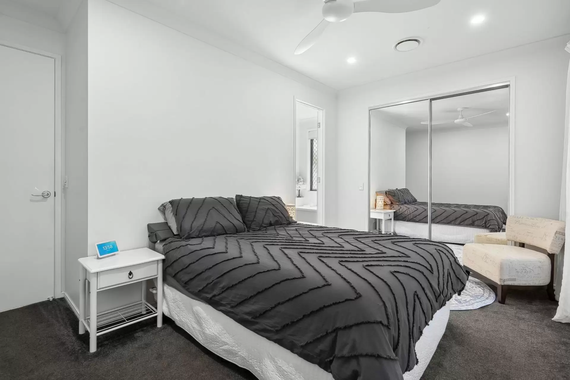 40 Anchorage Circuit, Twin Waters Sold by Queensland Sotheby's International Realty - image 1
