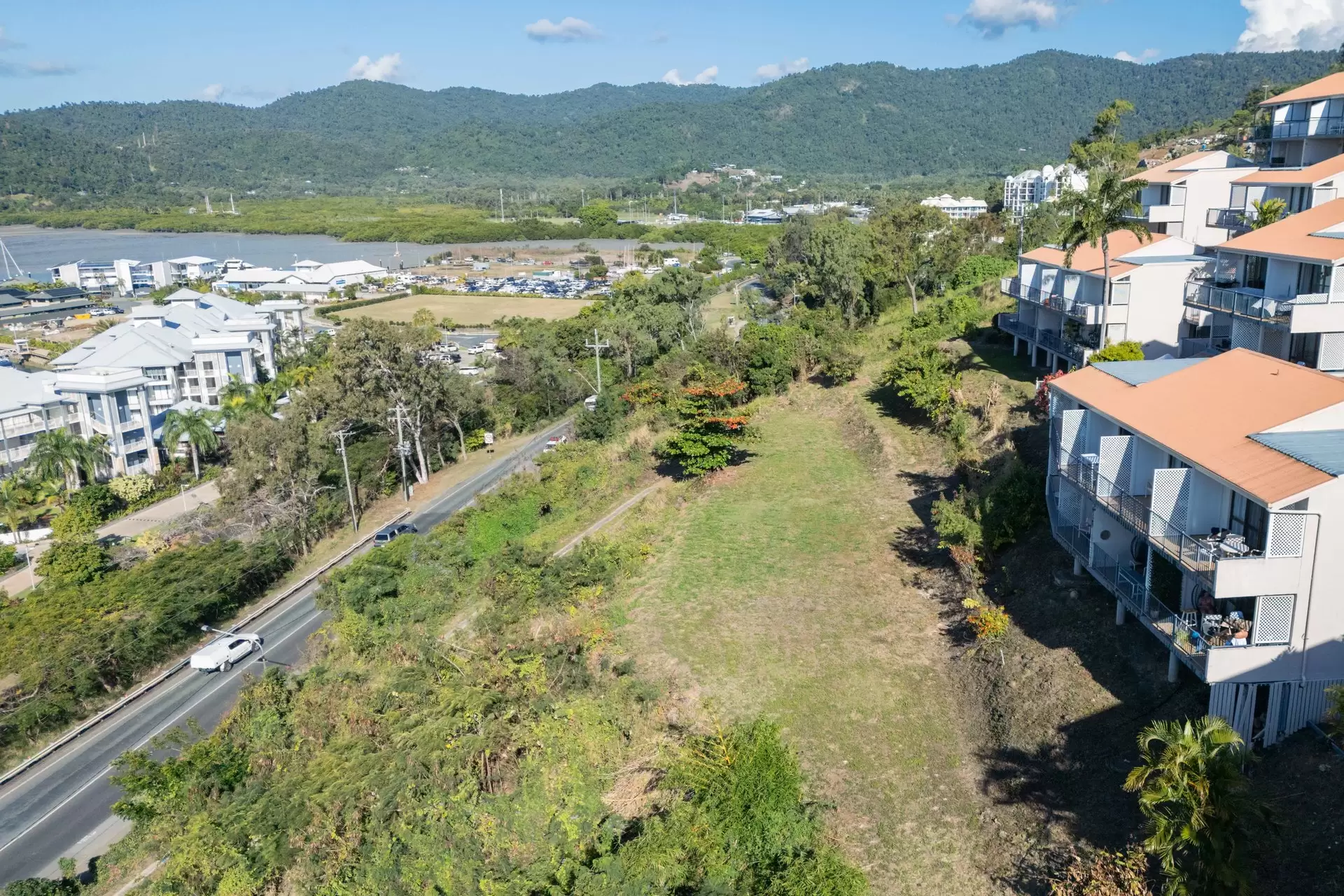 414-420 Shute Harbour Road, Airlie Beach For Sale by Queensland Sotheby's International Realty - image 1